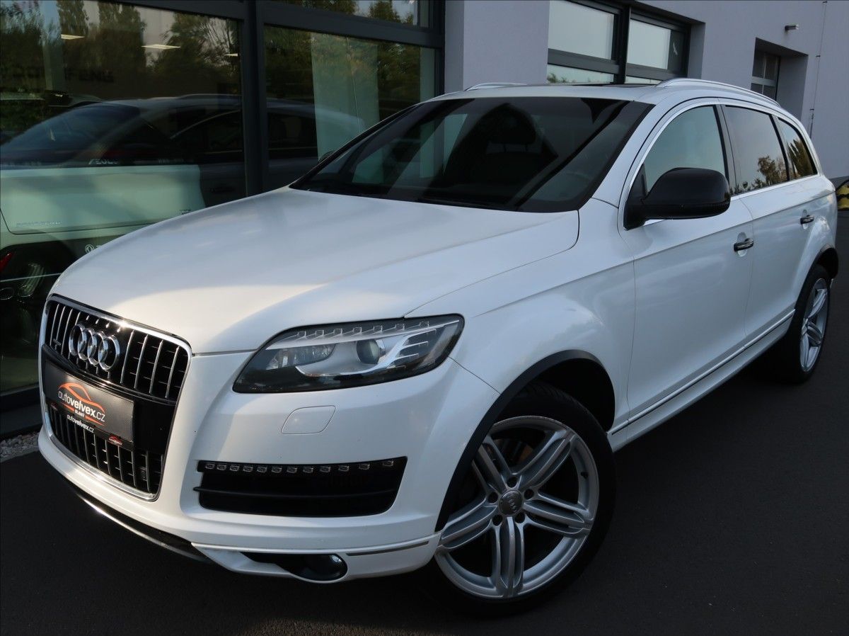Audi Q7, 3,0 TDi,176kW,NovéČR,7míst