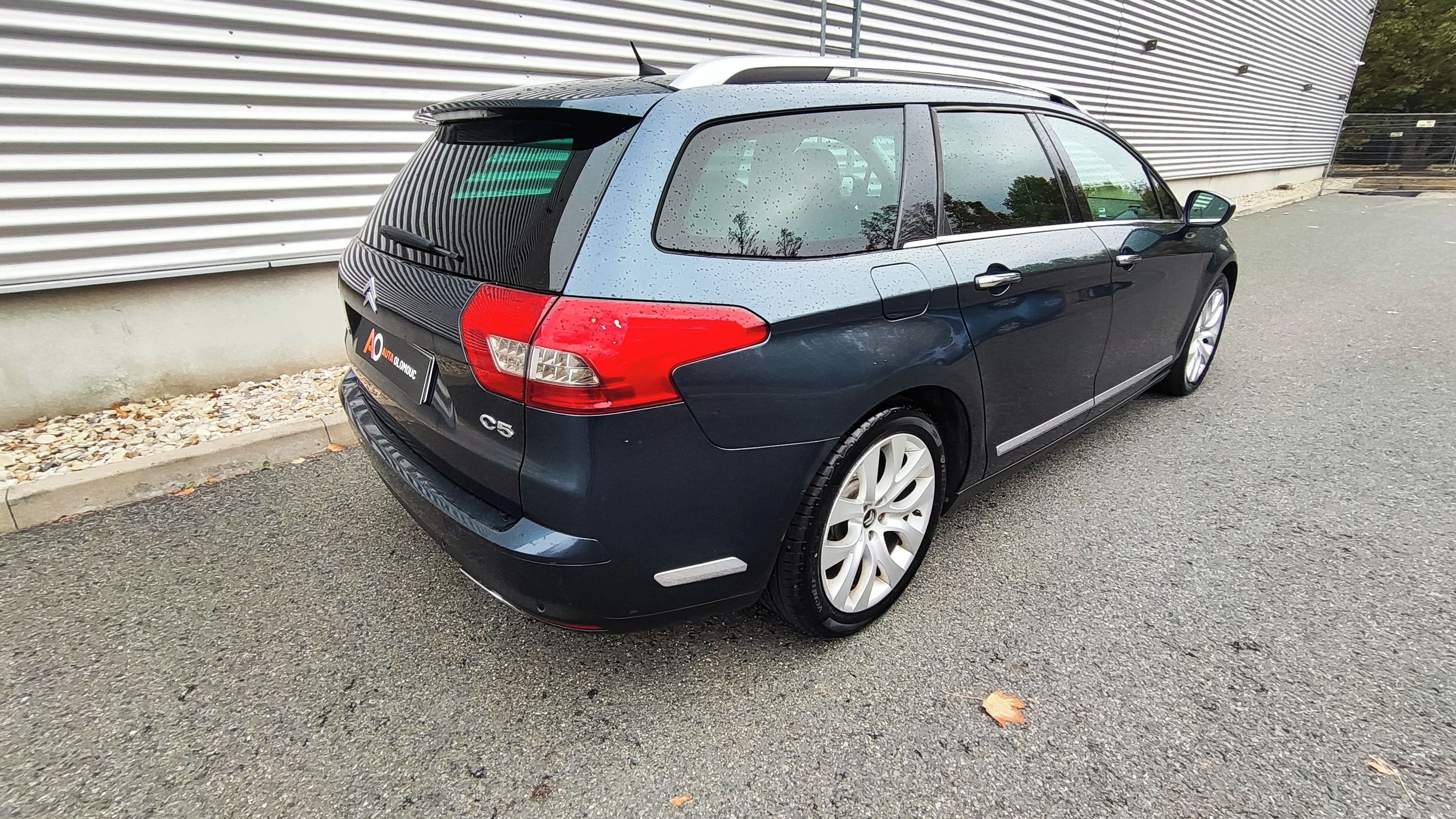 Citroën C5, 2.2 HDI 150kW  TOP STAV - fotka 6