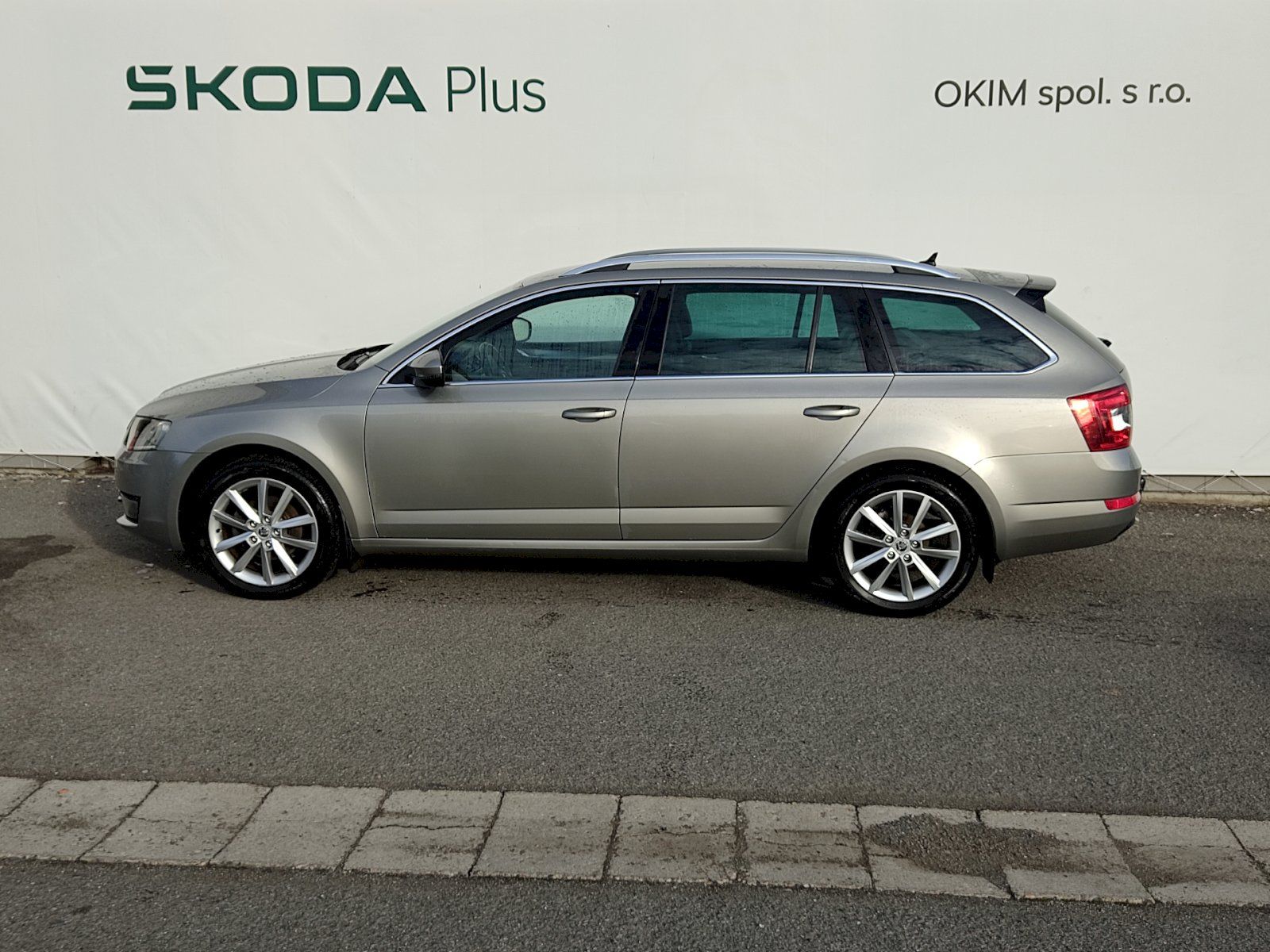 Škoda Octavia, Combi Business 1,6 Tdi 81 Kw - fotka 3