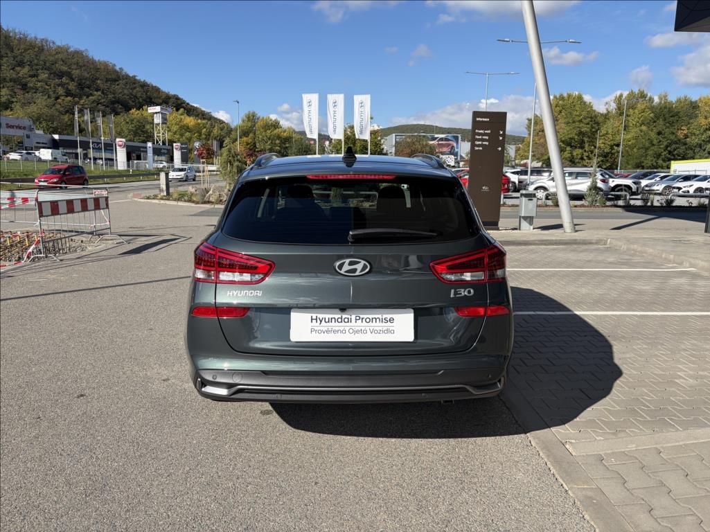 Hyundai i30, 1,0 T-GDI  WG FL Go Czech - fotka 6