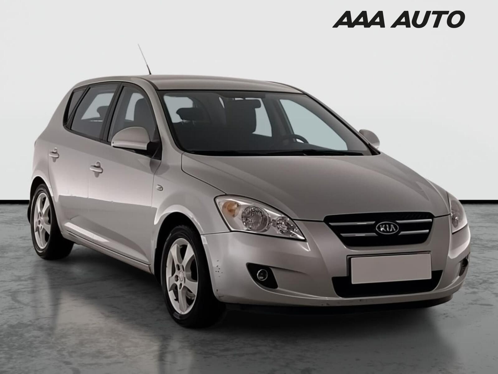 Kia Cee´d, 1.6 i, Parkovací asistent