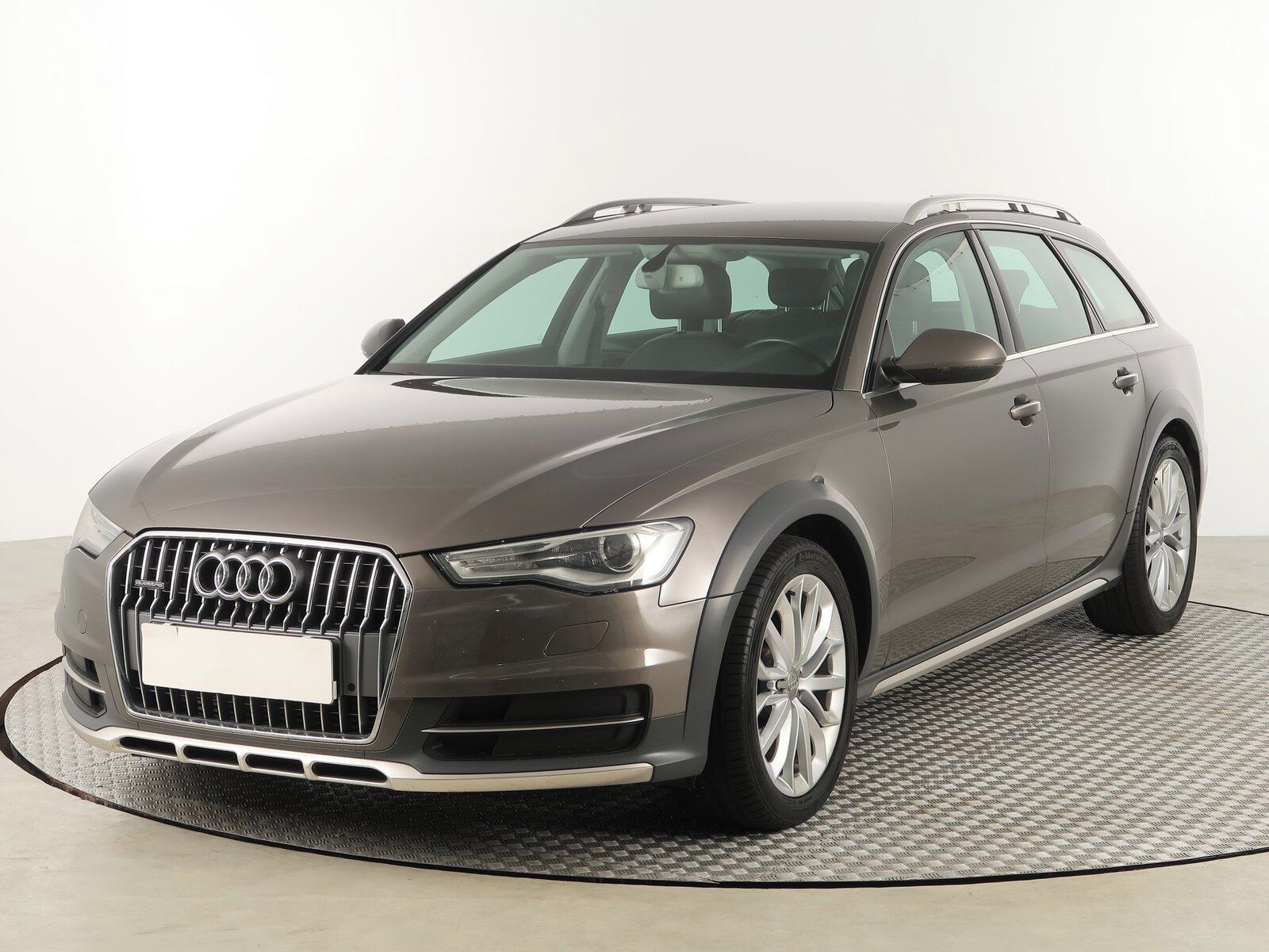 Audi A6 allroad, 3.0 TDI, 4X4, Automat - fotka 2