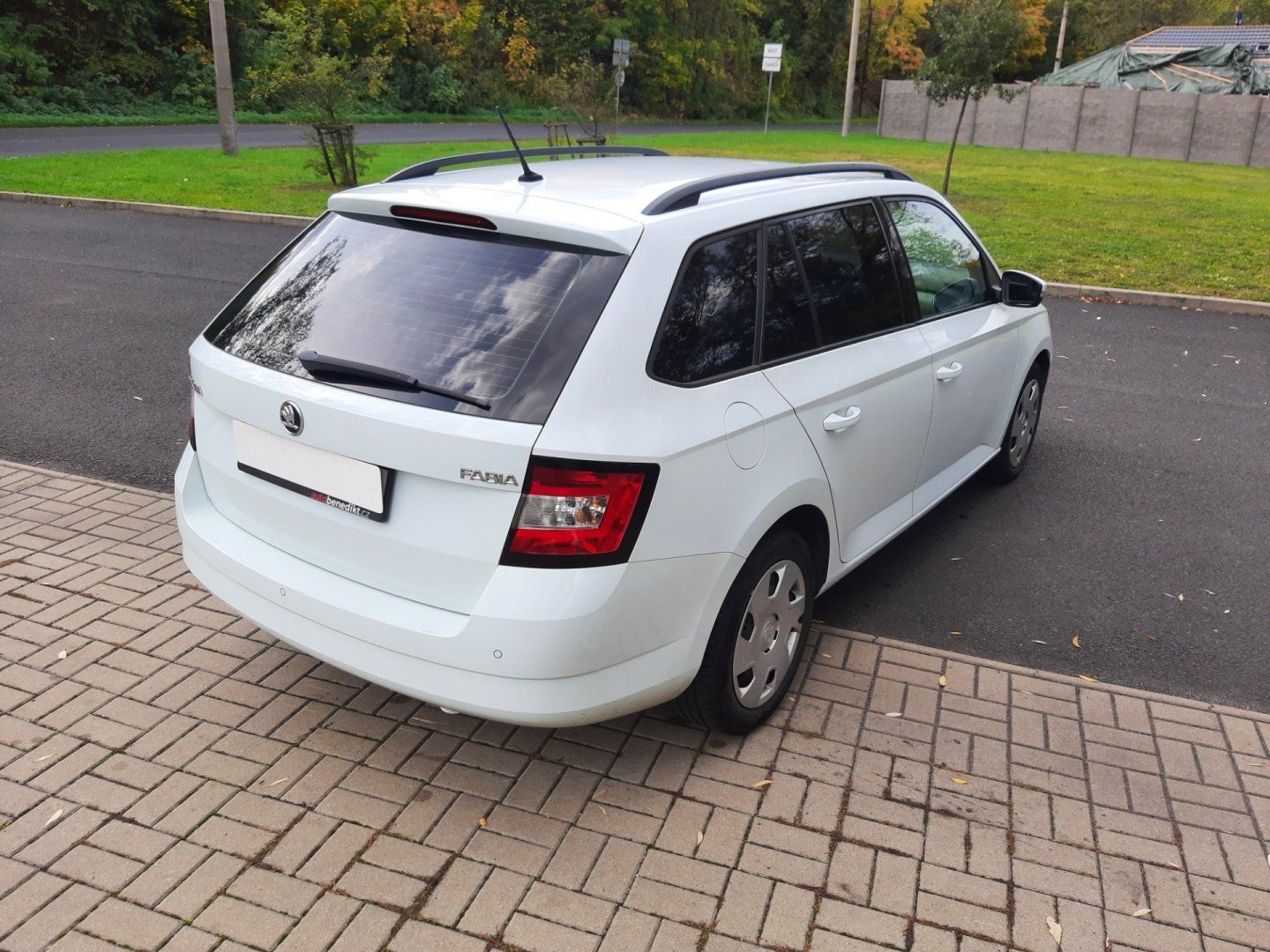 Škoda Fabia, 1.4TDi 66 kW DSG ČR DPH - fotka 4