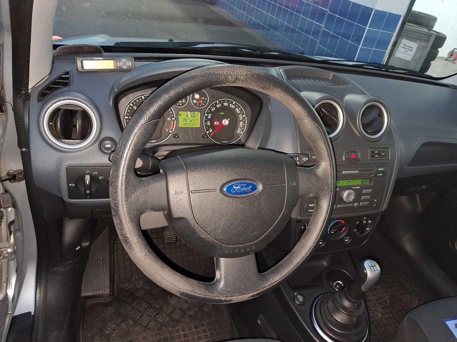 Ford Fiesta, 1.3 i, Trend, po STK - fotka 3