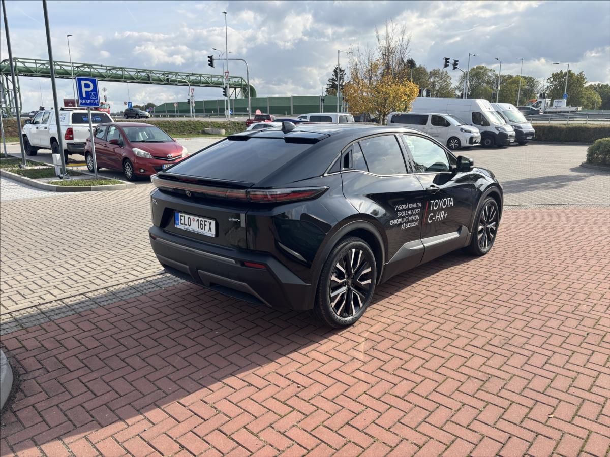 Toyota C-HR, Style 77 kWh - fotka 5