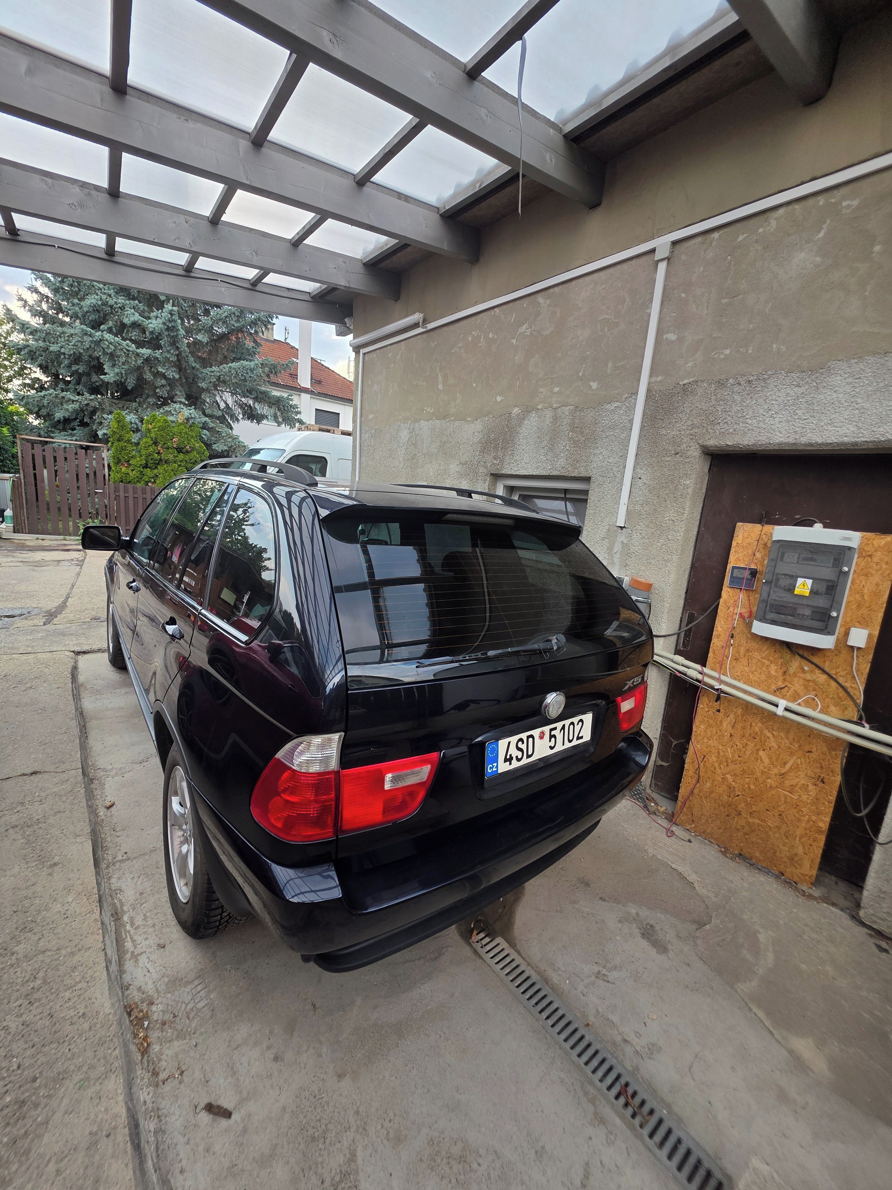 BMW X5 - fotka 3