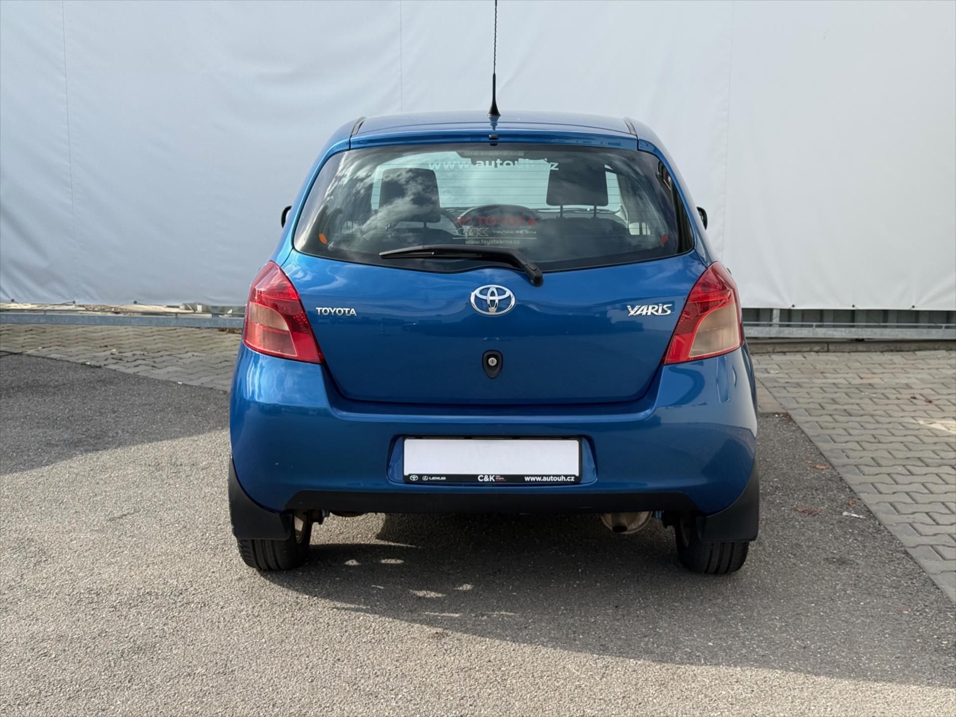 Toyota Yaris, 1,3 Terra Cool - fotka 5