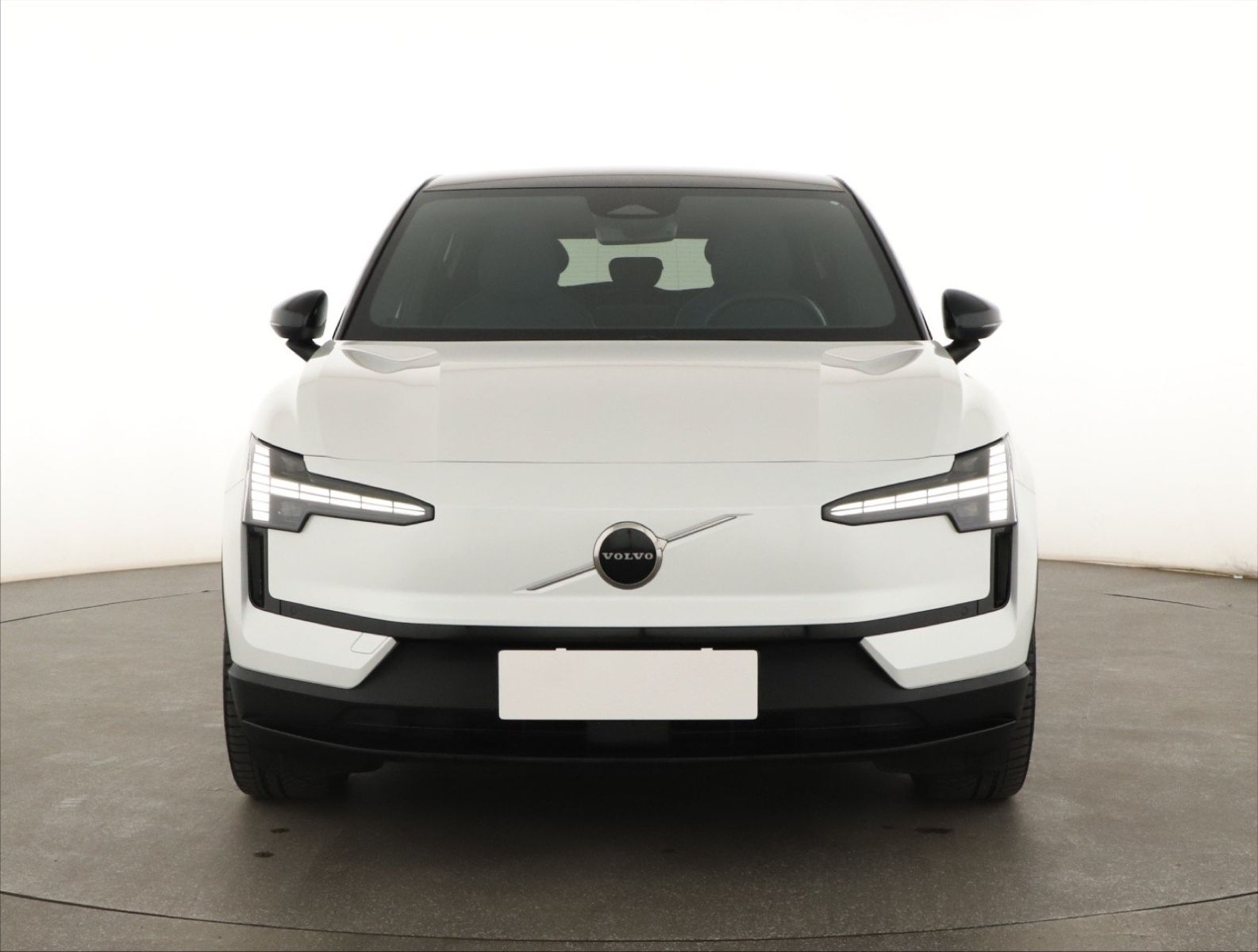 Volvo EX30, 69kWh Single Motor, Záruka - fotka 2