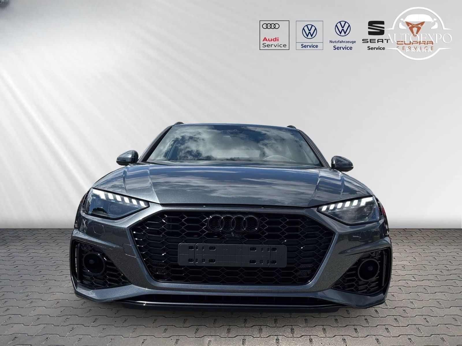 Audi RS4, RS 4 Avant quattro *Tažné* - fotka 5