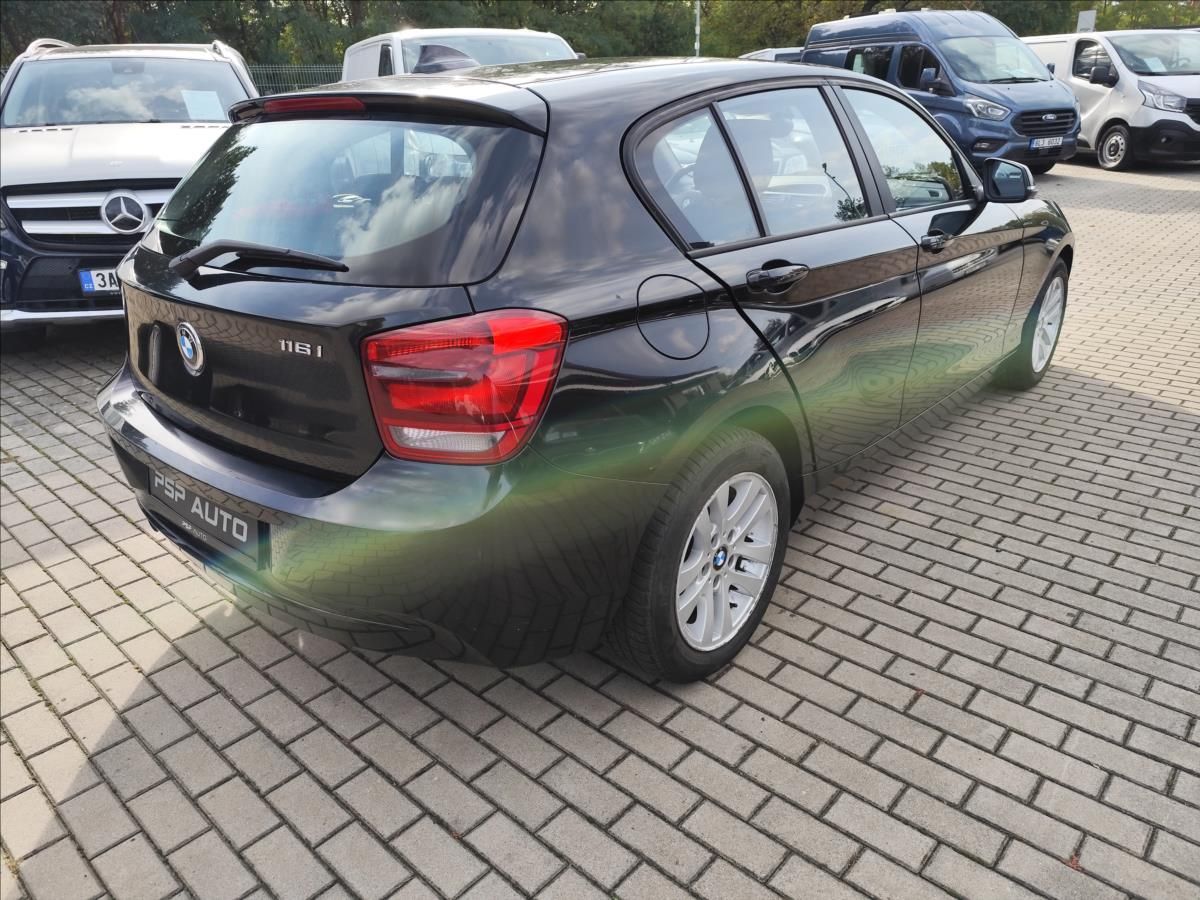 BMW Řada 1, 116i 100KW ČR 2.MAJ ZIMNÍ PNEU - fotka 2
