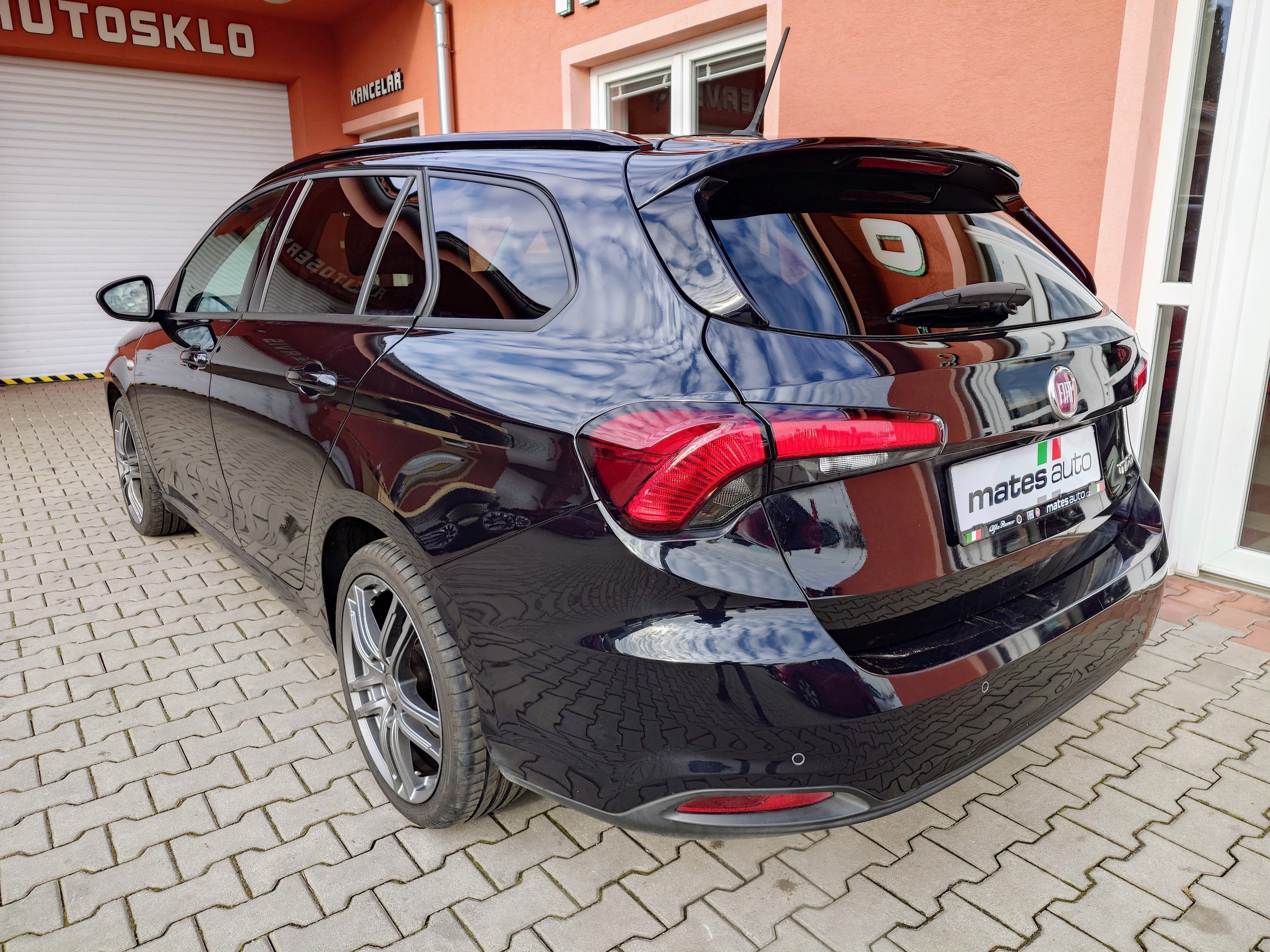 Fiat Tipo, 1.4 Turbo S-Design 88 kW - fotka 3