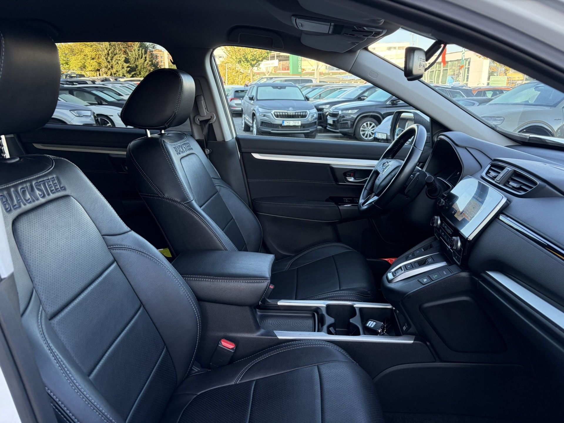 Honda CR-V, 2.0 i-VTEC Hybrid Elegance CVT - fotka 6