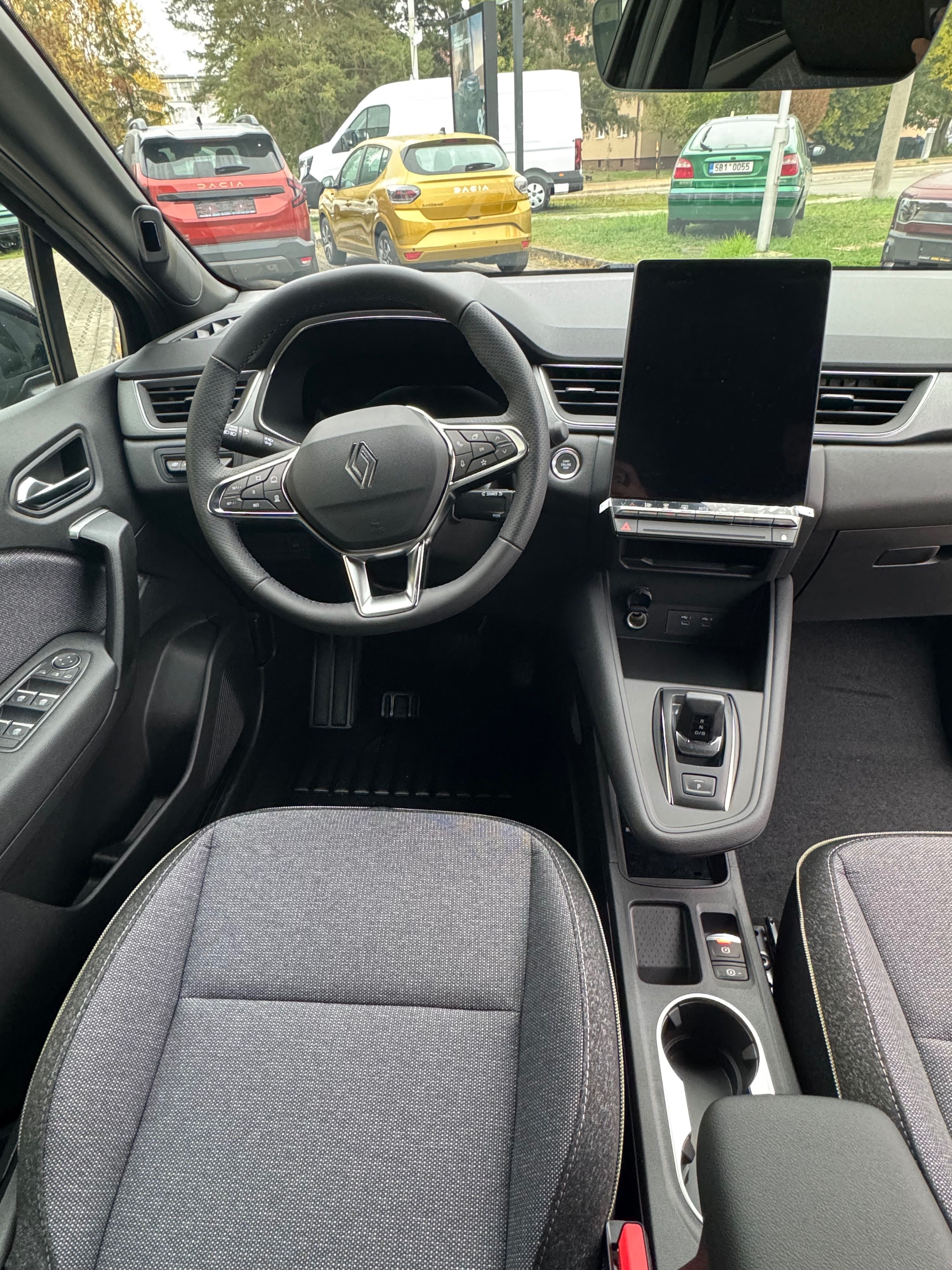 Renault Symbioz, Techno full hybrid E-tech 160 - fotka 5