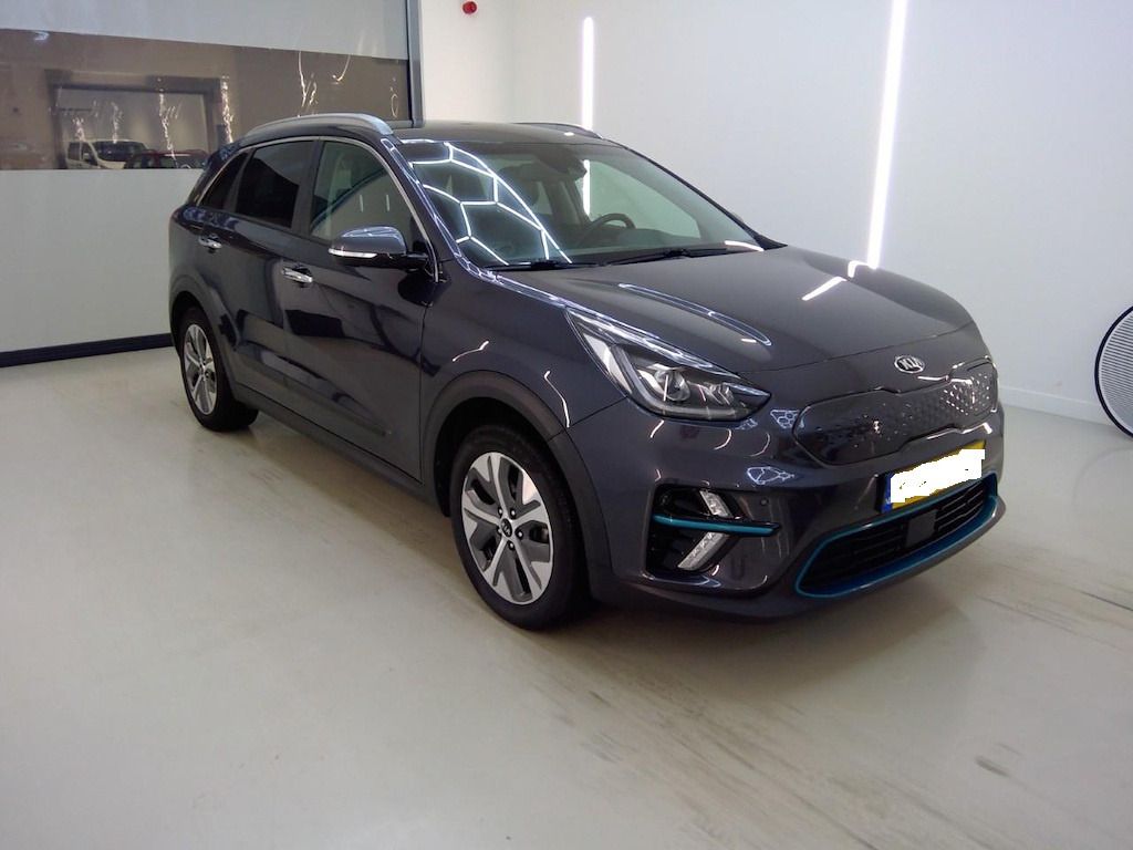Kia Niro, 150kw  100% Executive Line - fotka 3