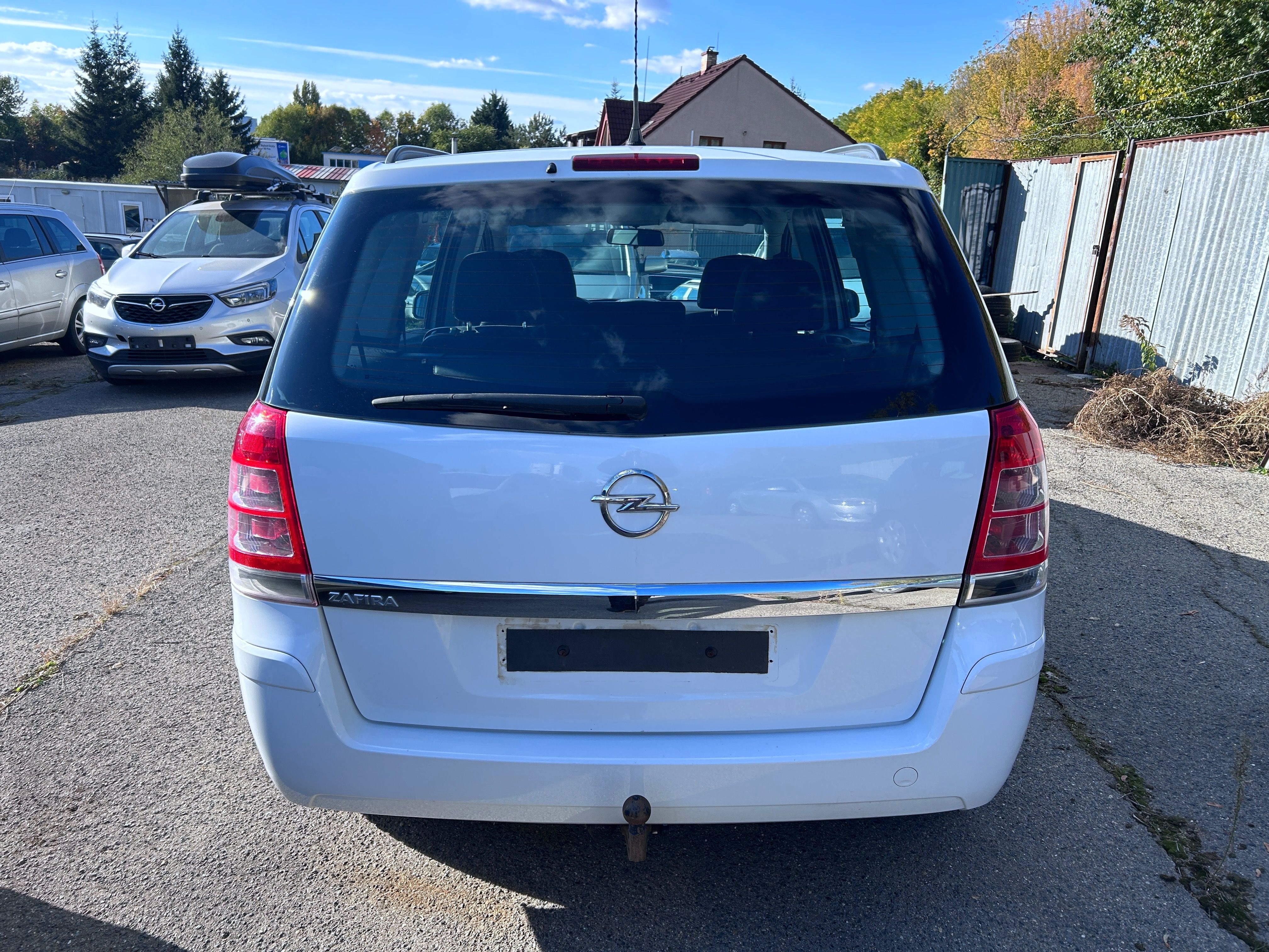 Opel Zafira, 1,8 16V, 7 míst - fotka 6