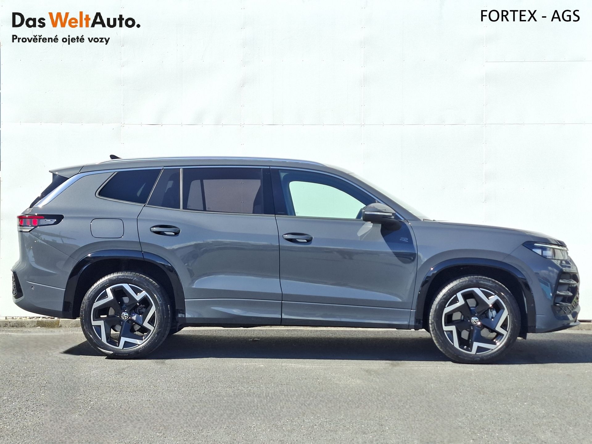 Volkswagen Tayron, R-LINE,2.0 TDI,142kW,4x4,Záruk - fotka 6