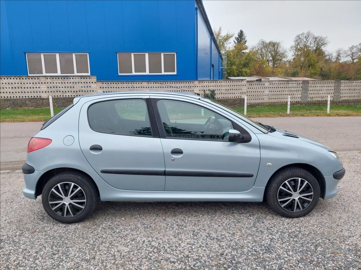 Peugeot 206, 1,4 HDi - fotka 4