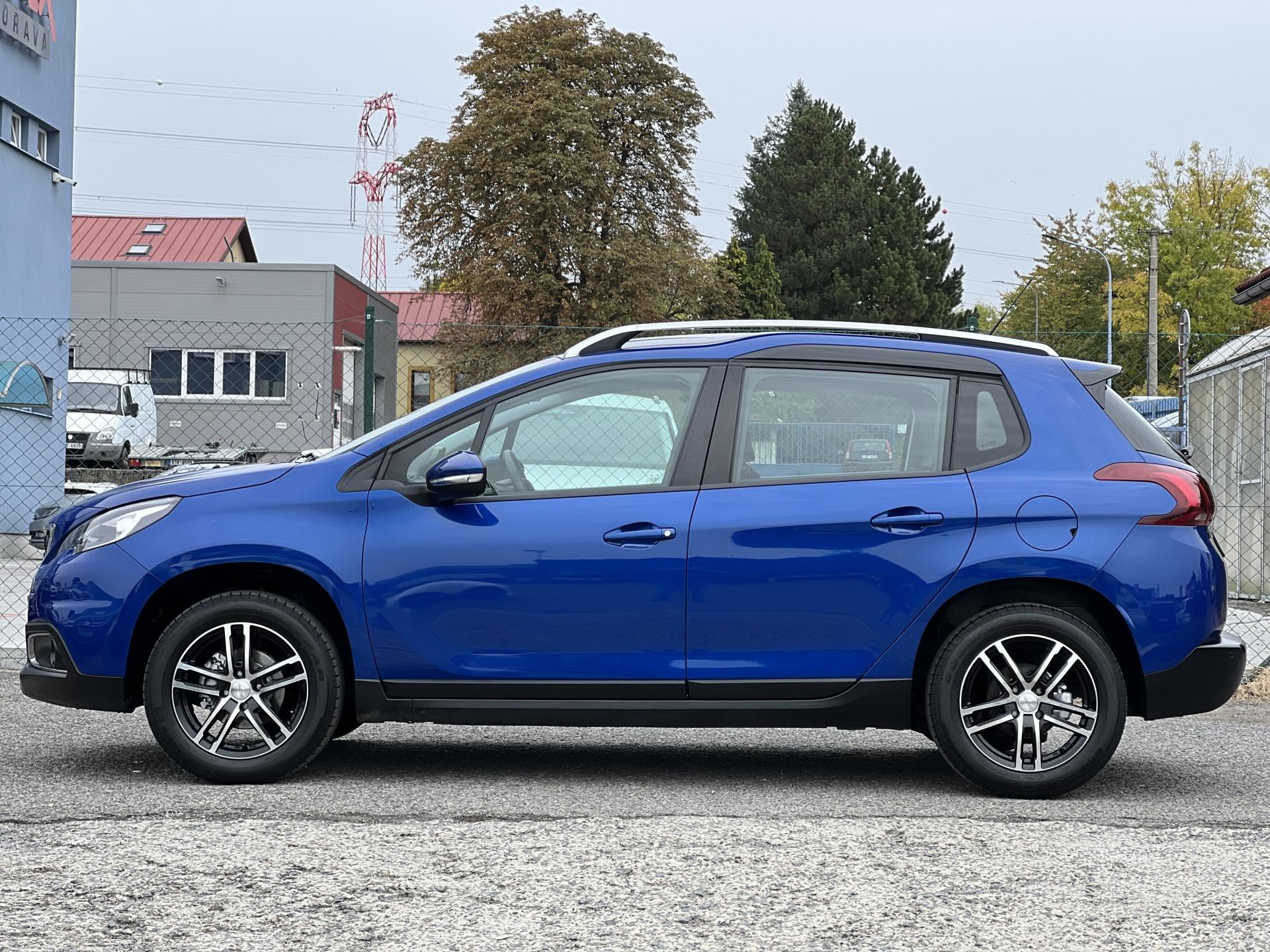Peugeot 2008, 1.2i KAMERA PŮVOD ČR 1.MAJ. - fotka 4