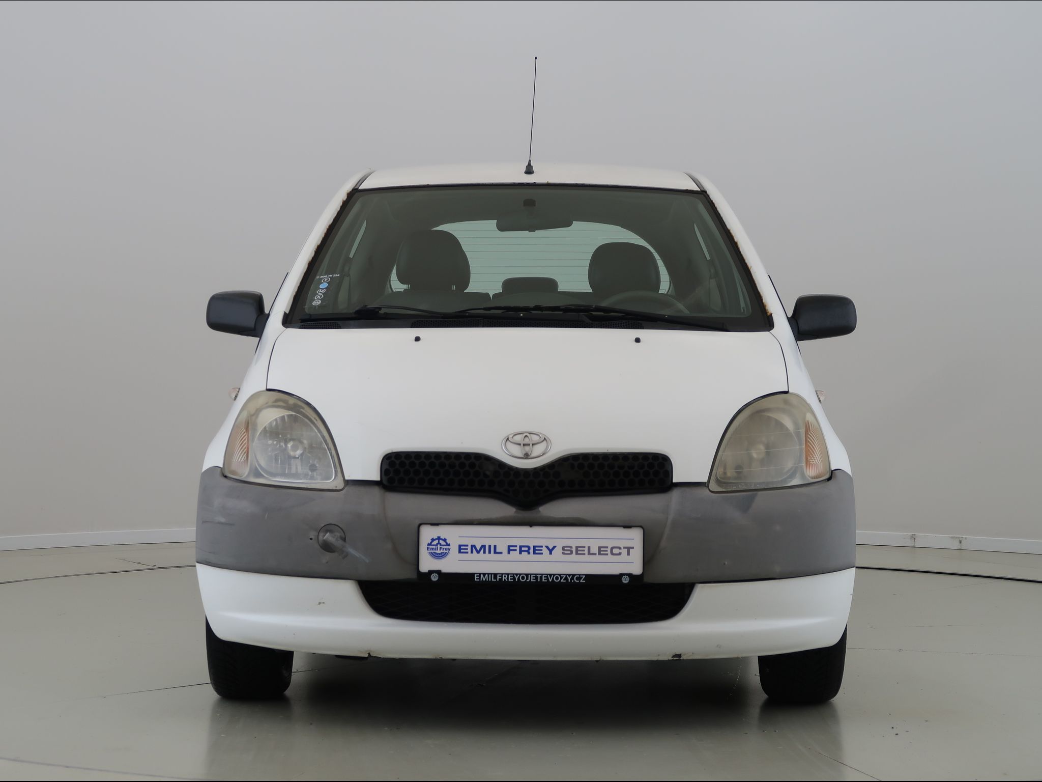 Toyota Yaris, 1.0,50KW,Manuál - fotka 2