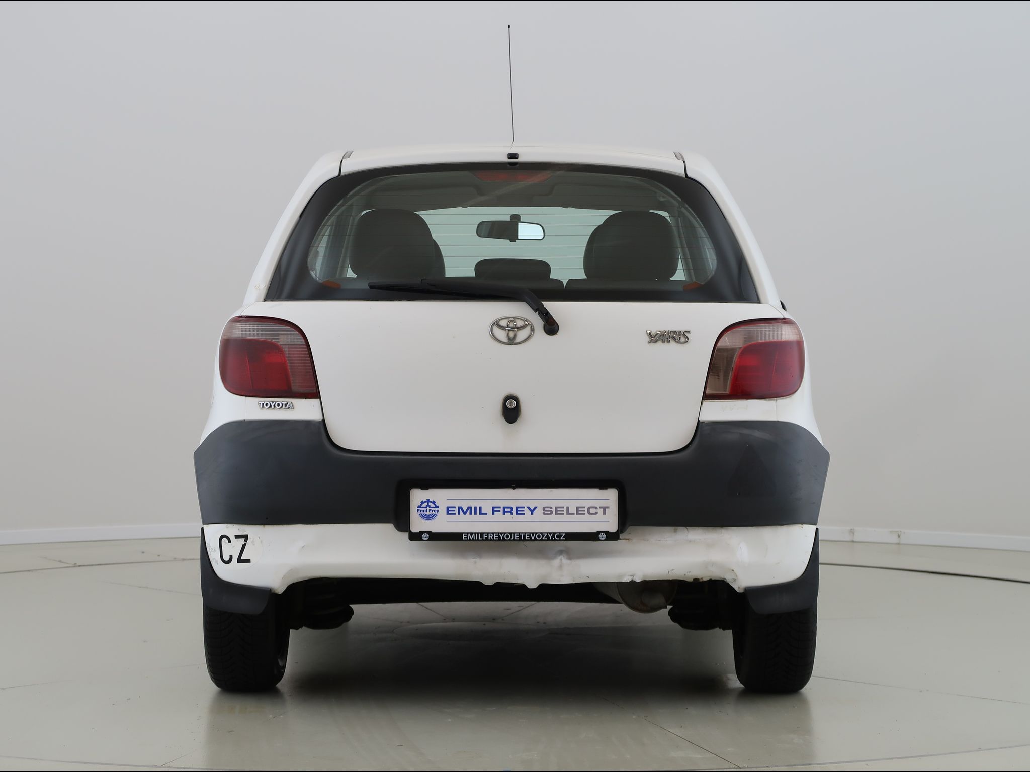 Toyota Yaris, 1.0,50KW,Manuál - fotka 6