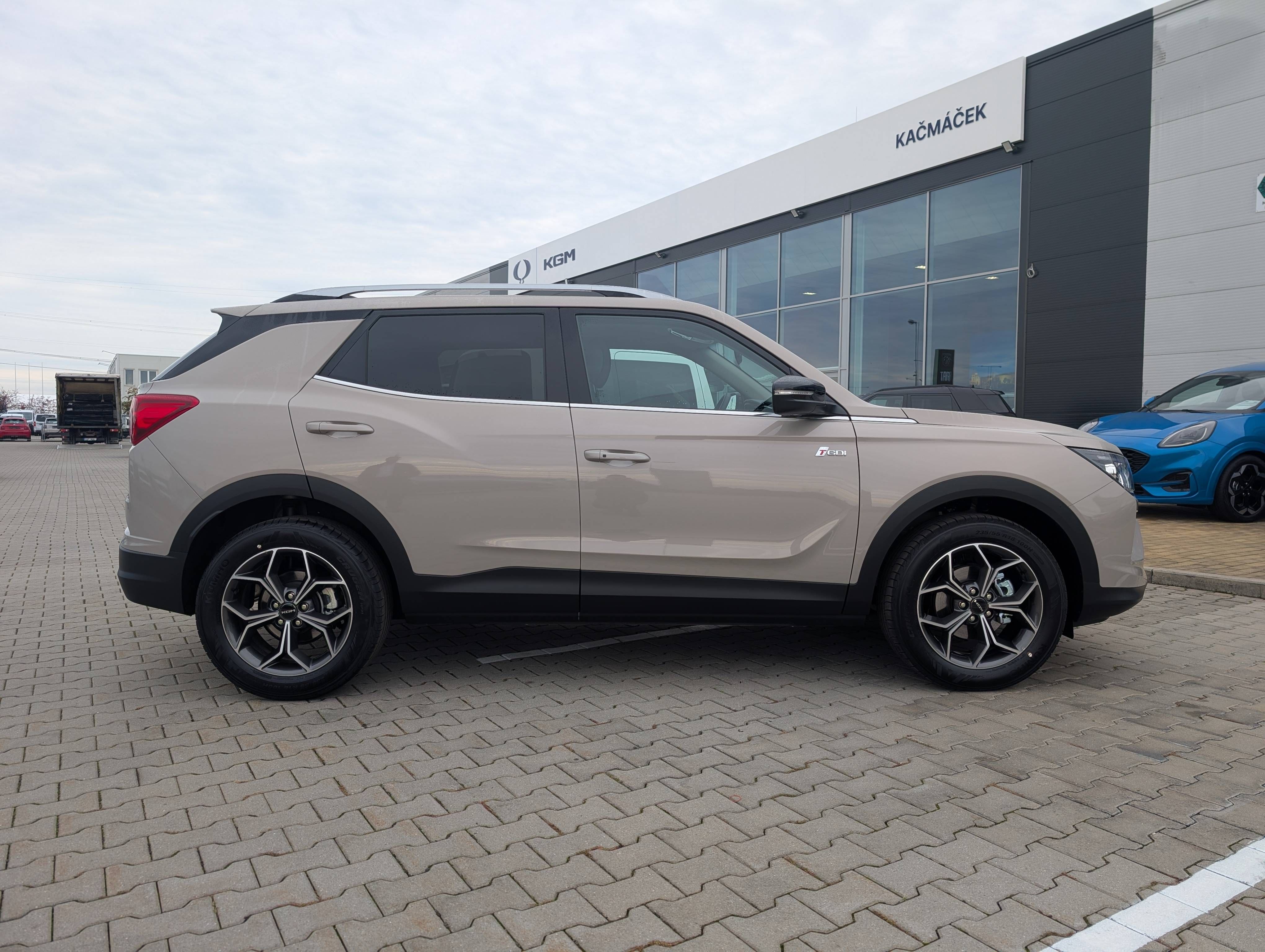 KGM Korando - fotka 6