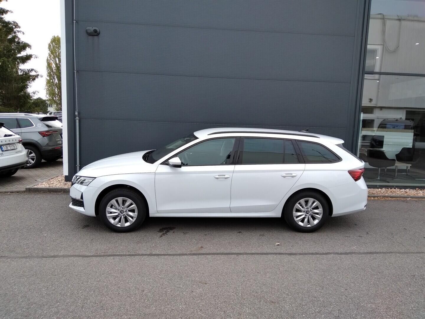 Škoda Octavia, Combi Selection 2,0 TDI 85 kW - fotka 2