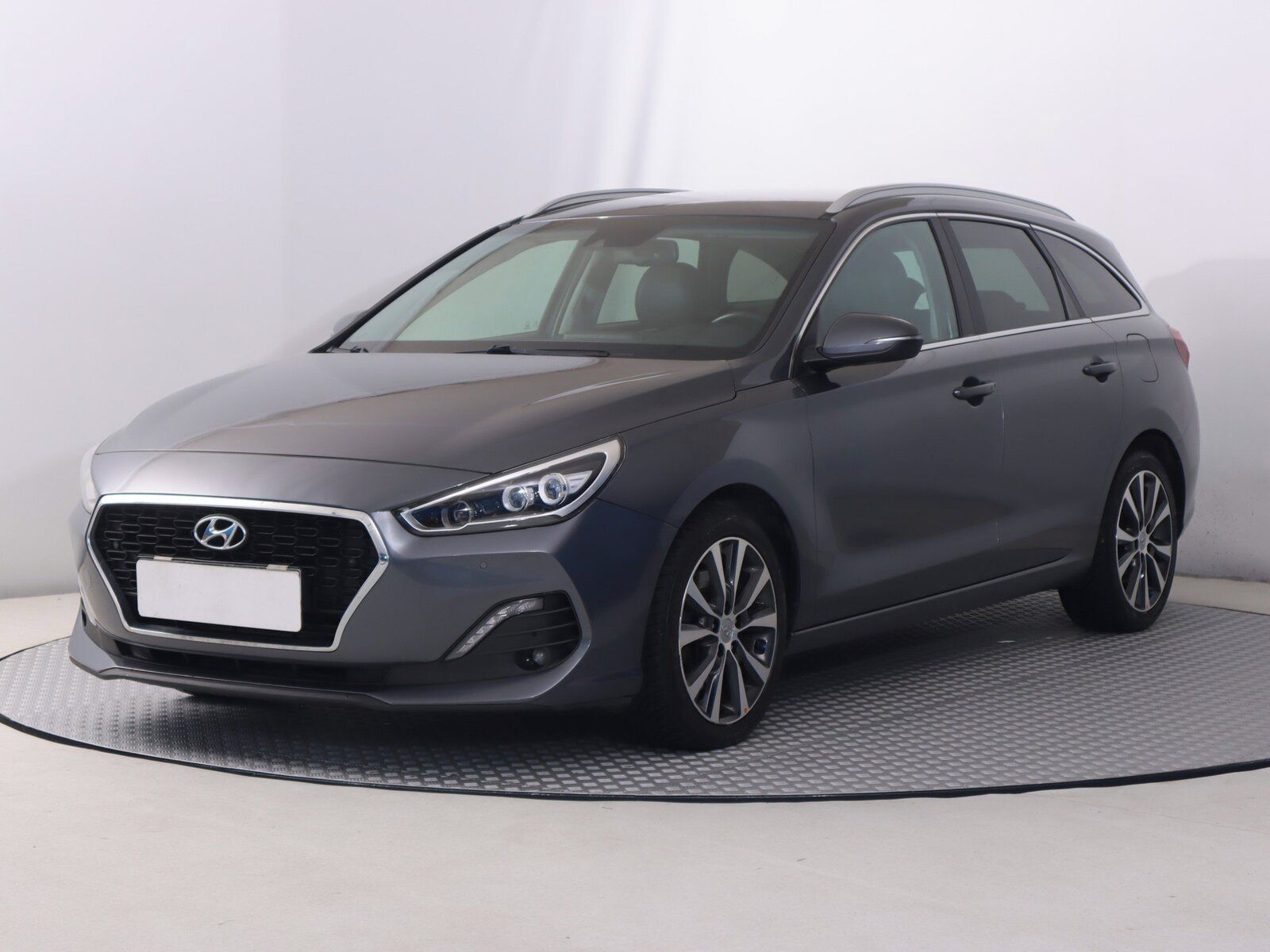 Hyundai i30, 1.6 CRDi MHEV, Automat - fotka 2