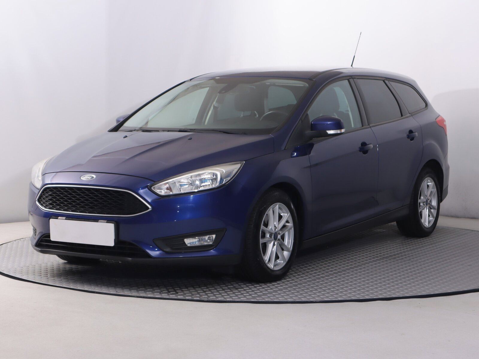 Ford Focus, 1.0 EcoBoost, Serv.kniha - fotka 2
