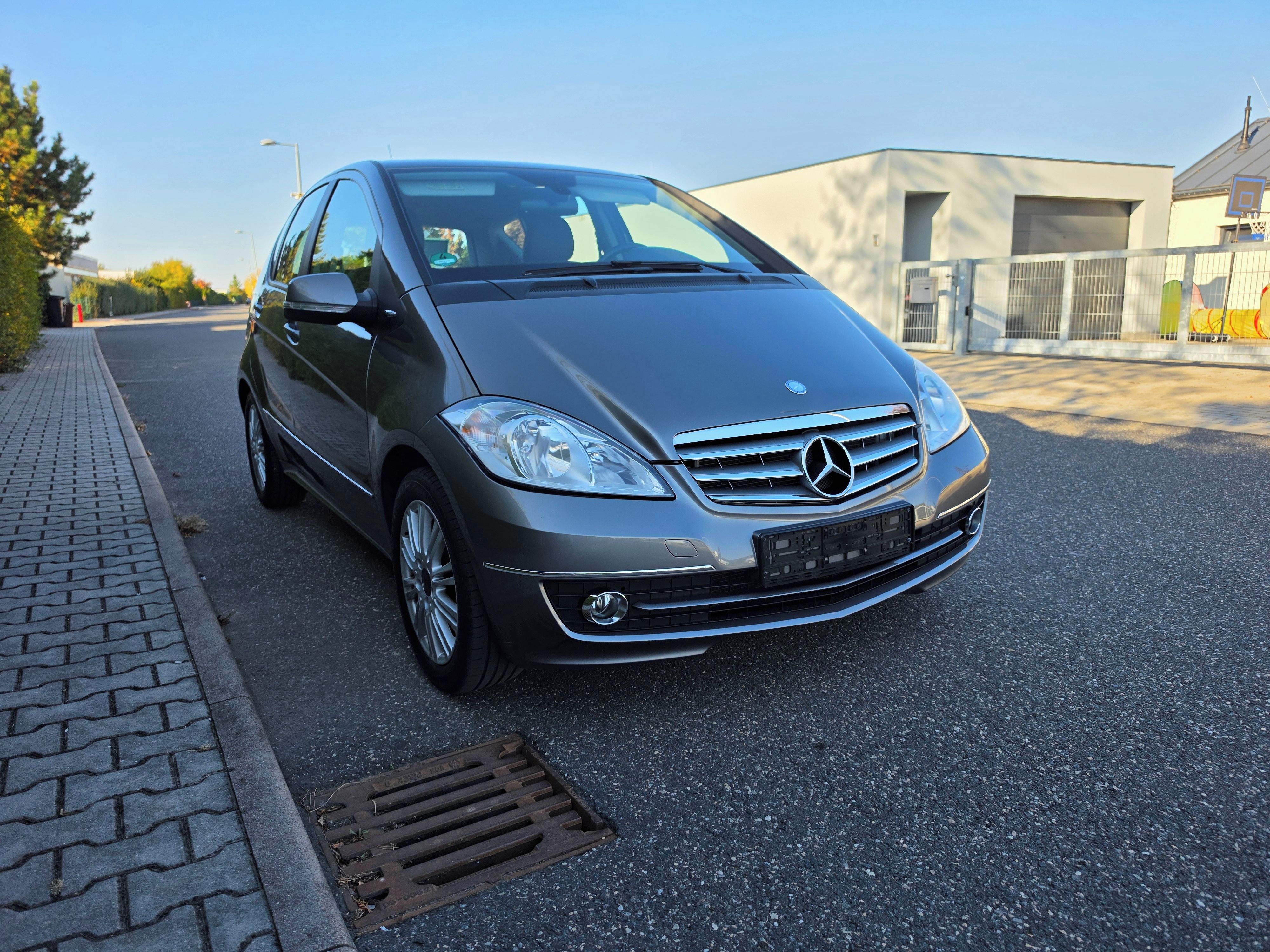 Mercedes-Benz Třídy A, PO SERVISU