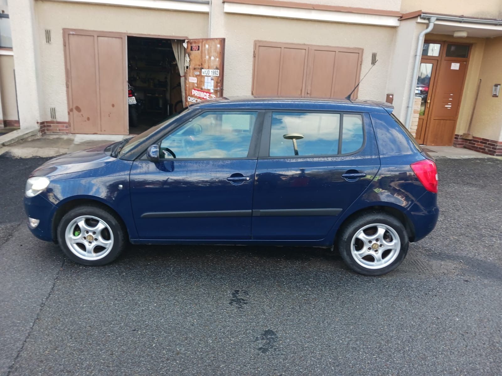 Škoda Fabia, Škoda Fabia 1.6Tdi 2011 - fotka 2