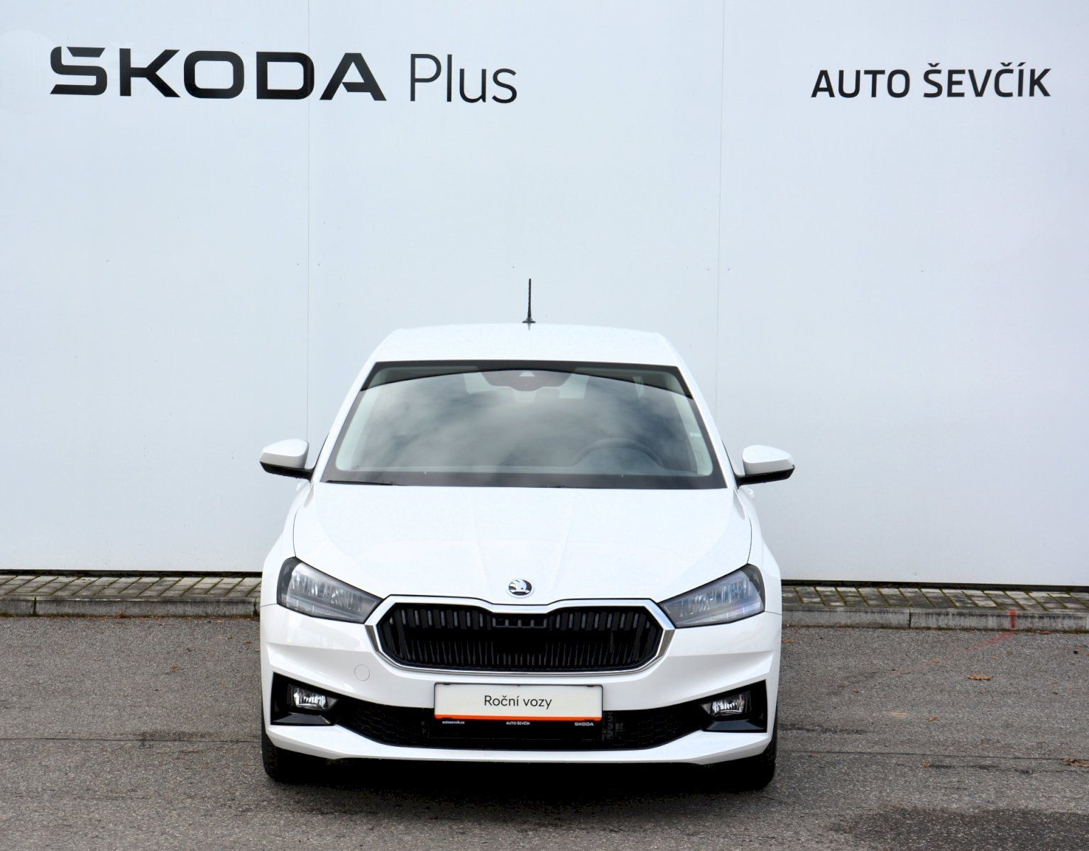 Škoda Fabia, Top Selection 1,0 TSI 70 kW 5M - fotka 4