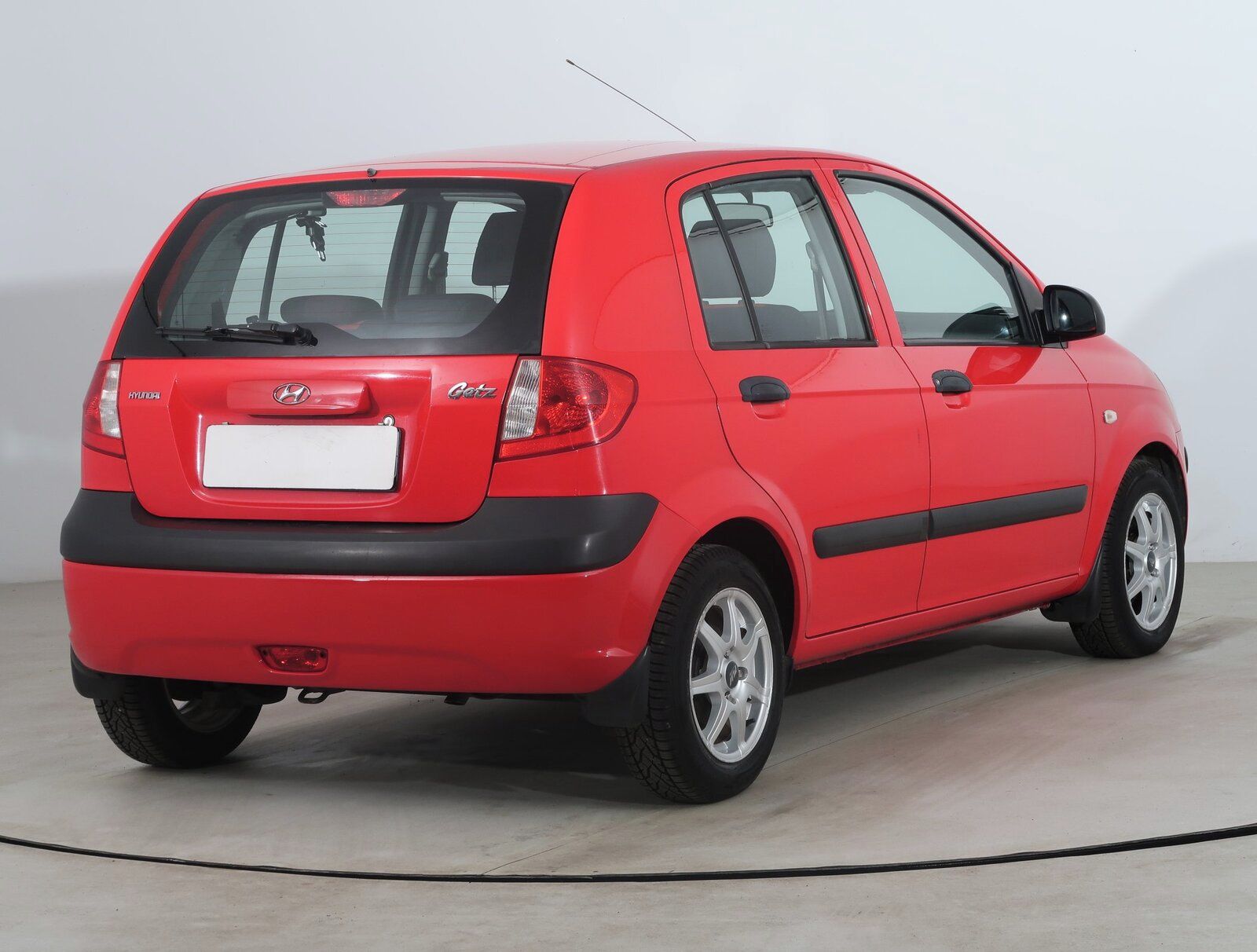 Hyundai Getz, 1.4i, zamluveno - fotka 5
