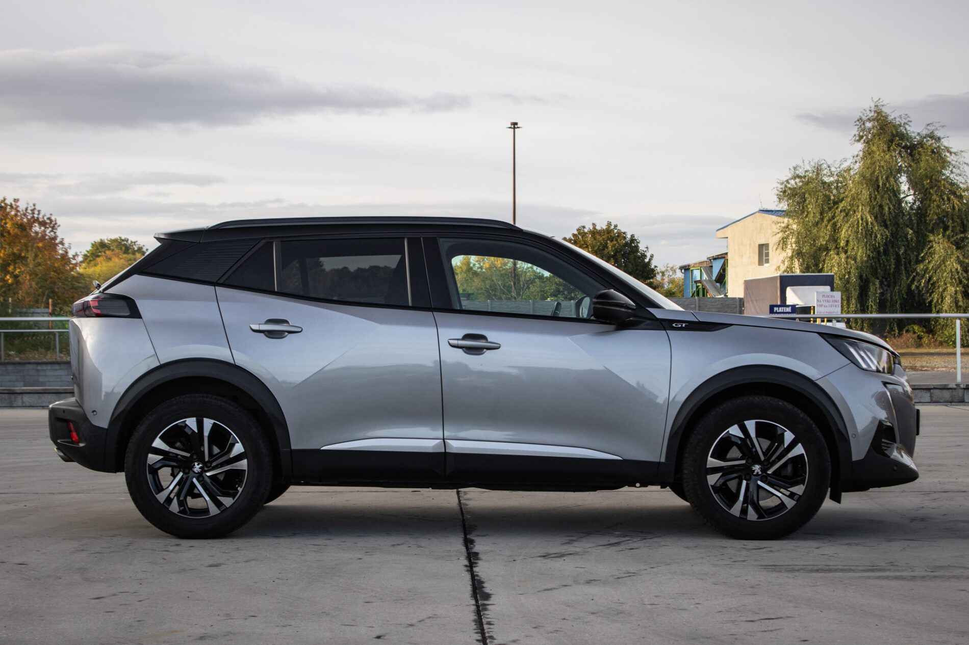 Peugeot 2008 - fotka 4