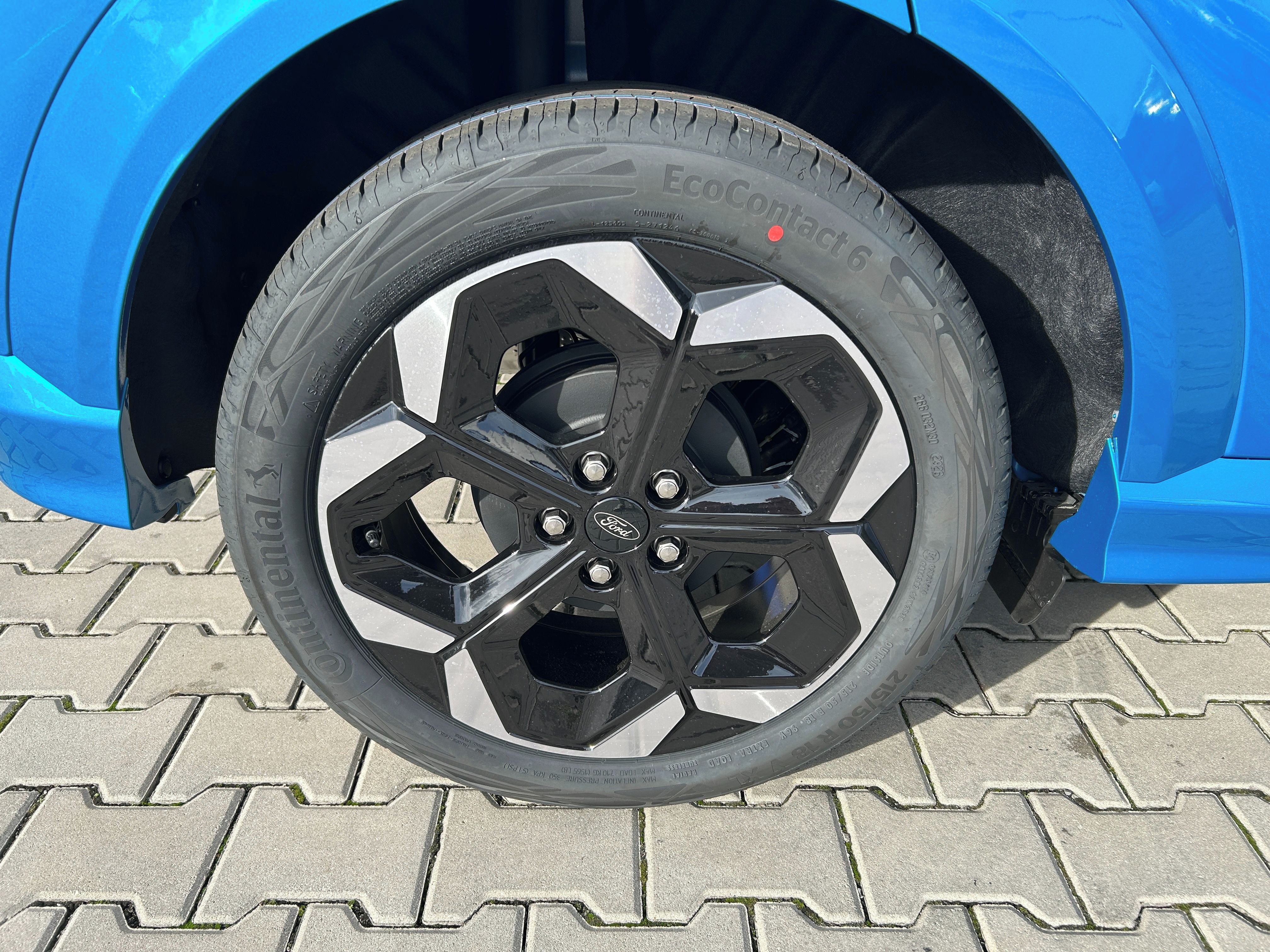 Ford Puma, 1.0 mHEV 92 kW ST-Line X - fotka 4