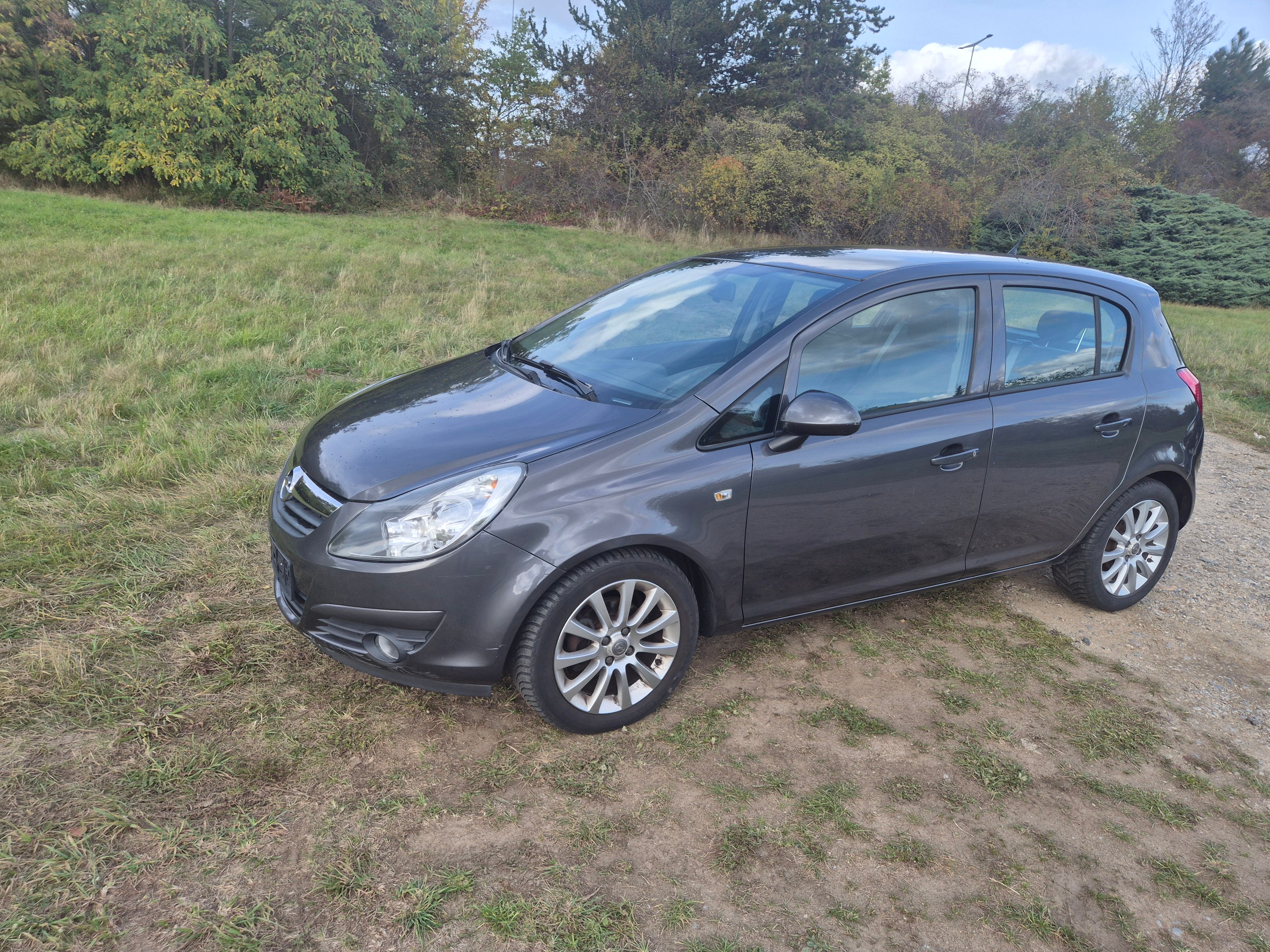 Opel Corsa, 1,4cm 74kw