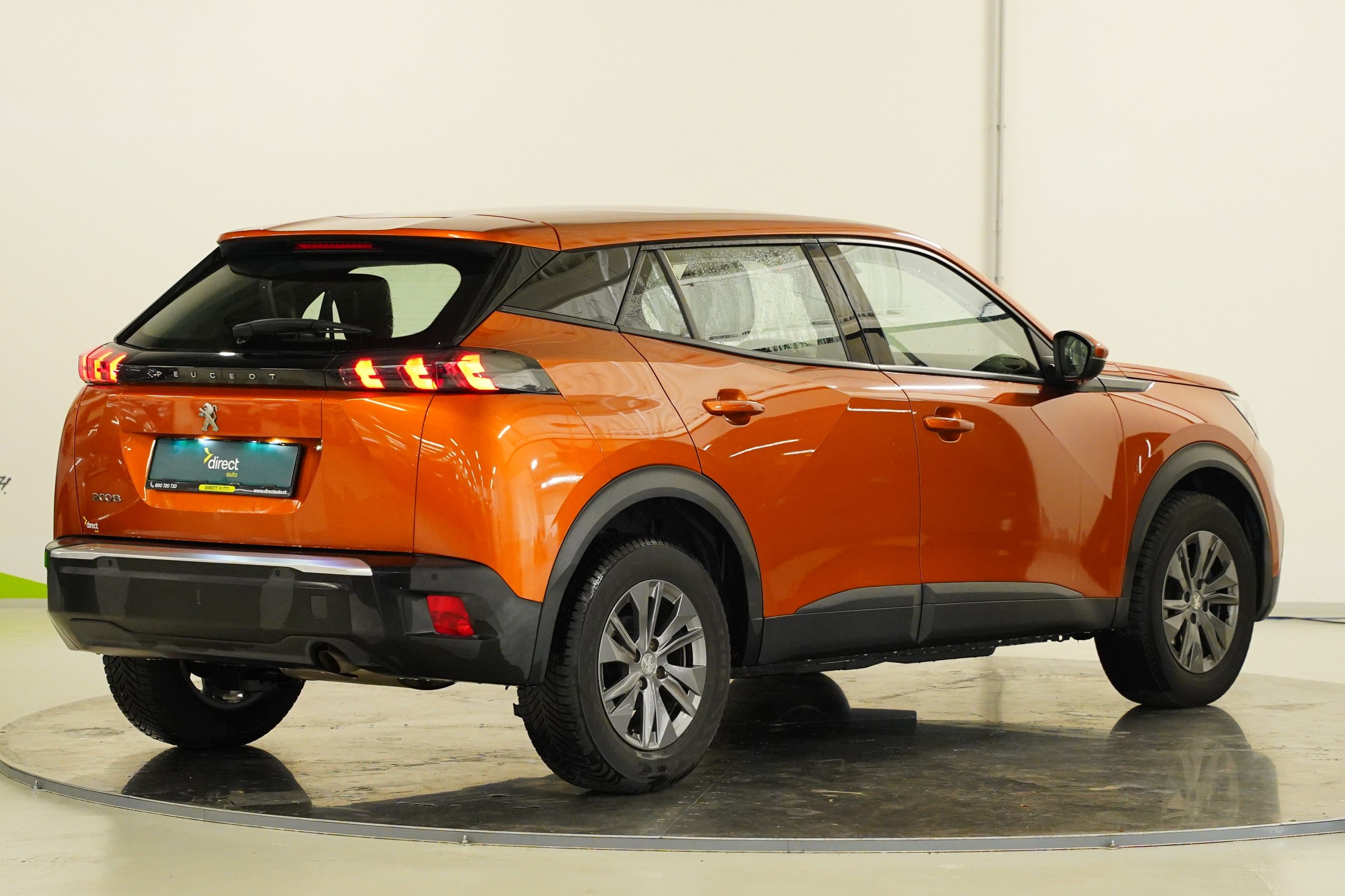 Peugeot 2008, 1.2 Pure Tech 74kW Active - fotka 2