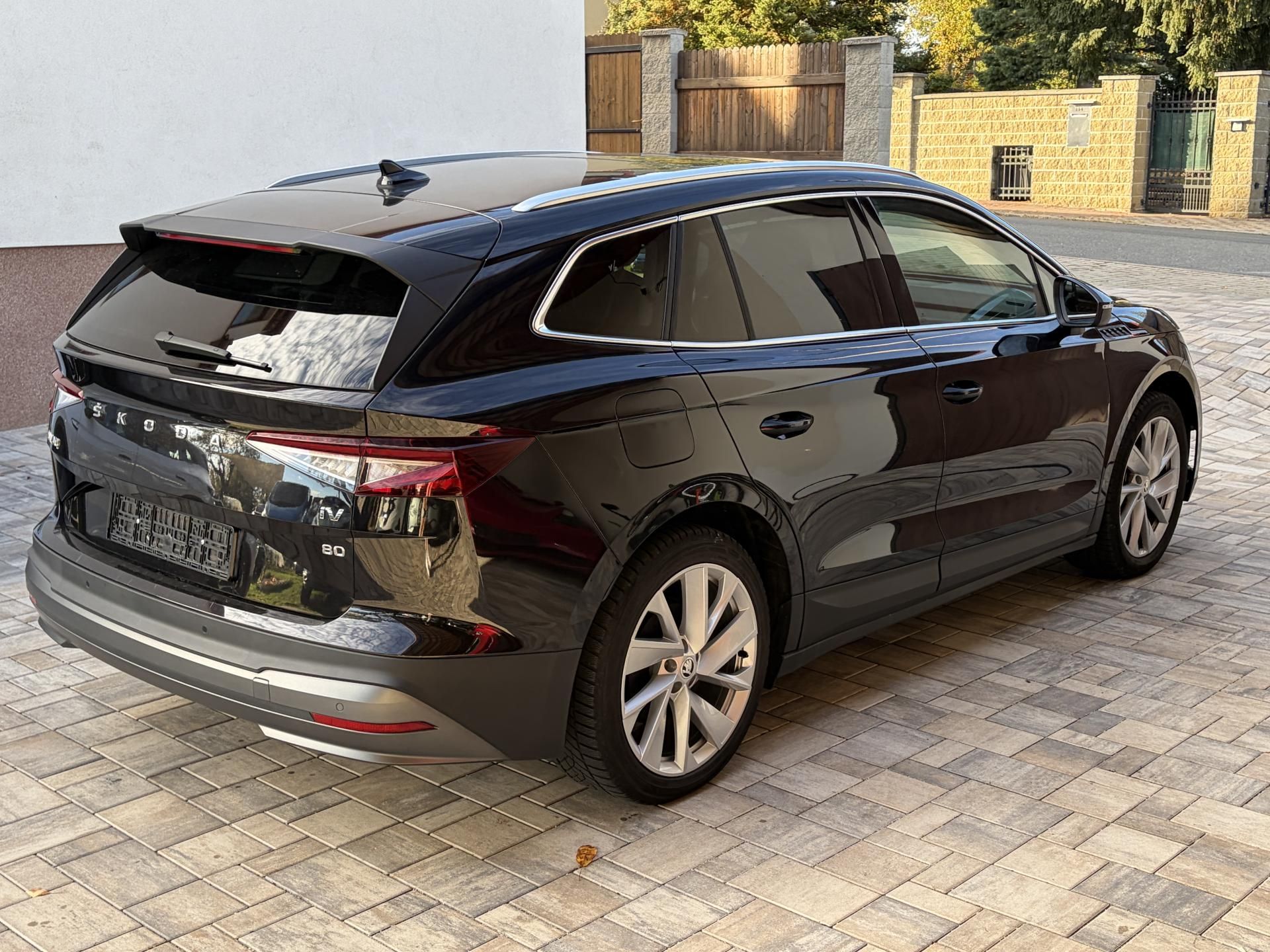 Škoda Enyaq, 80, SOH 90%,panorama, TČ - fotka 3