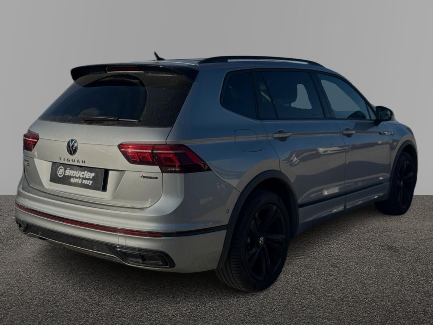 Volkswagen Tiguan Allspace, 2.0 TSI DSG / 180 kW R-Line 4M - fotka 4