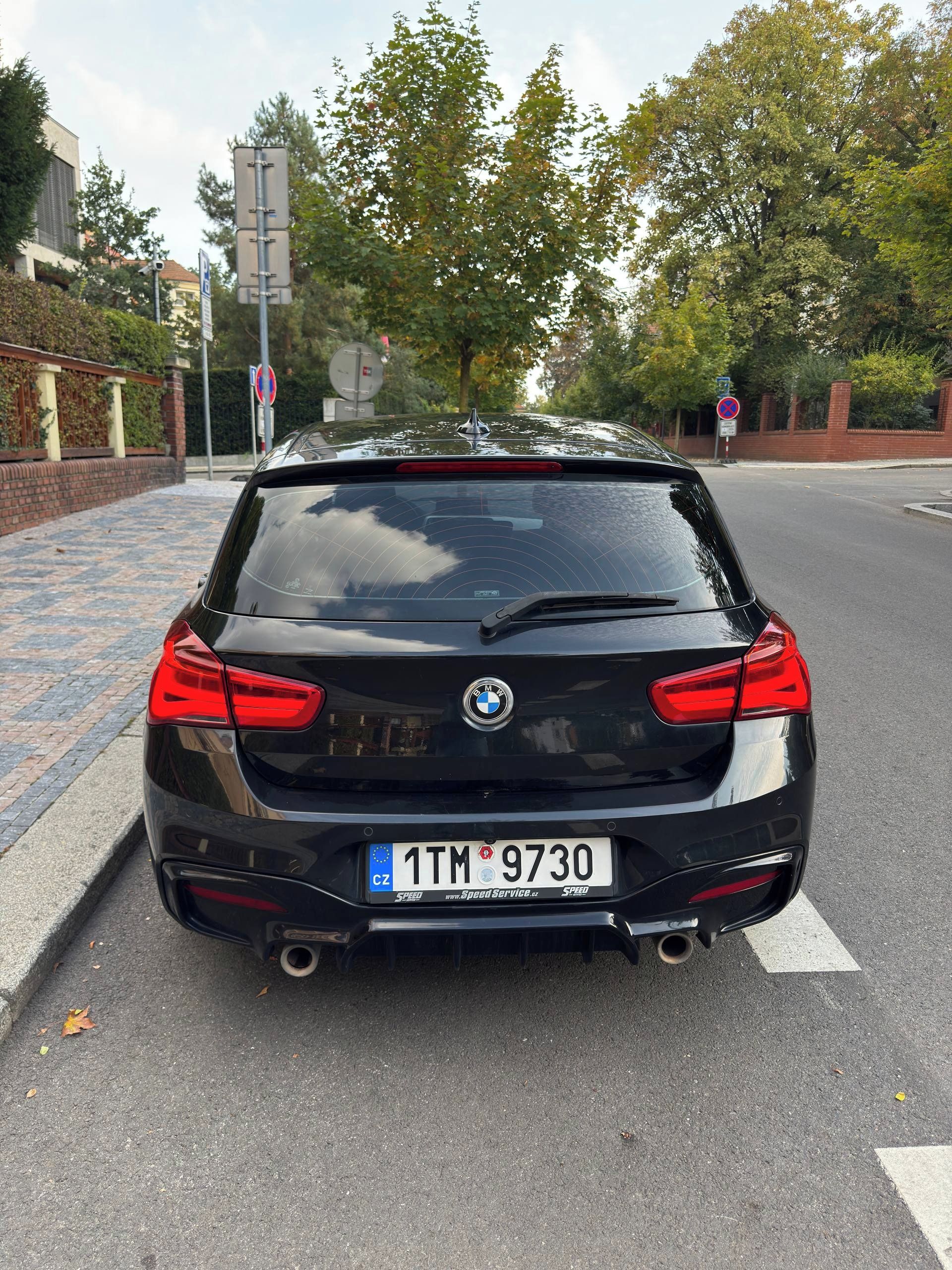 BMW Řada 1, M140i xDrive, LED, hifi, AT - fotka 5
