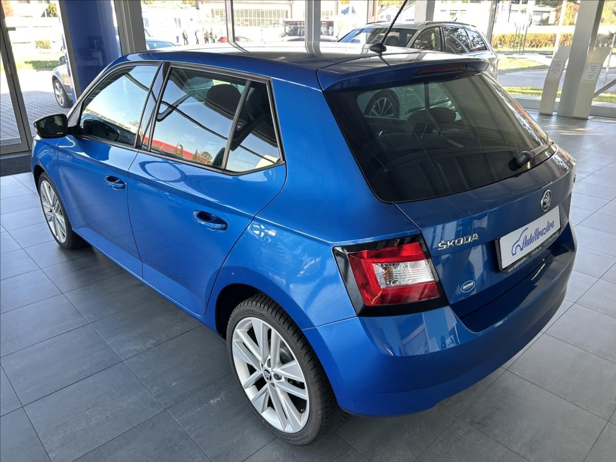 Škoda Fabia, 1,2   TSI 66kW,SPORT,STYLE - fotka 4