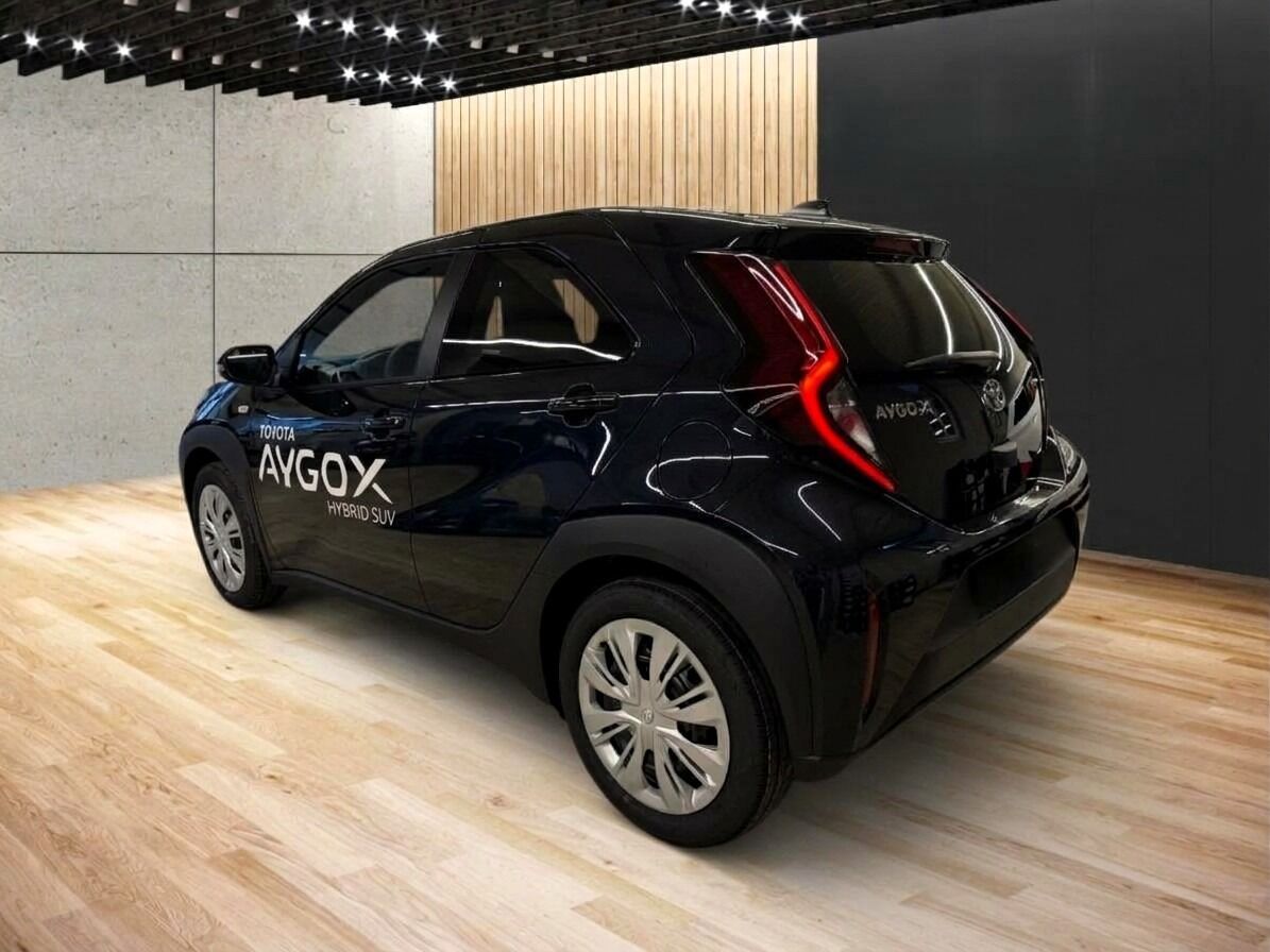 Toyota Aygo, 1,5 X Active - fotka 5