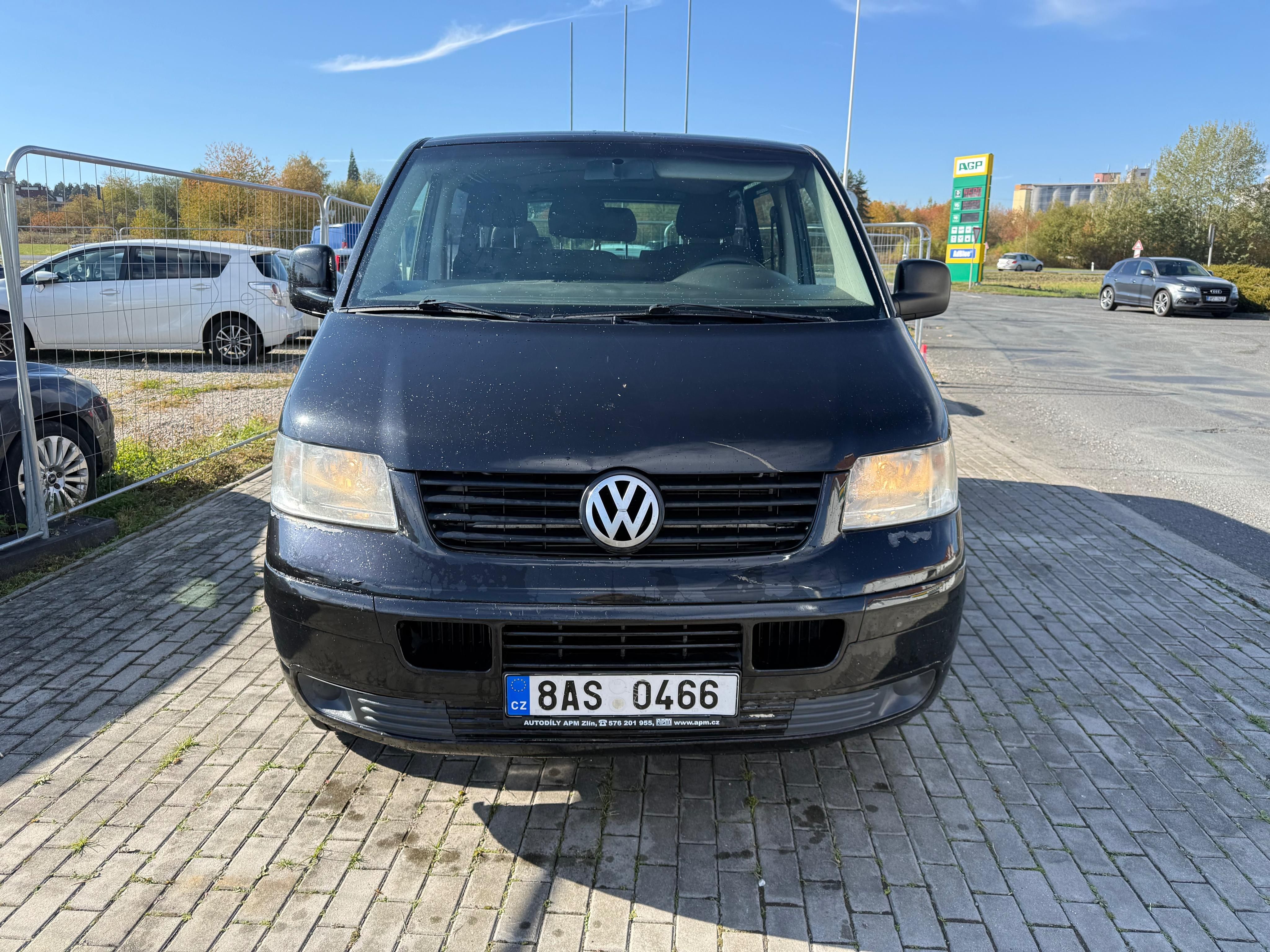 Volkswagen Transporter, T5 2,5 TDi 96 kw.9 míst..2006 - fotka 3