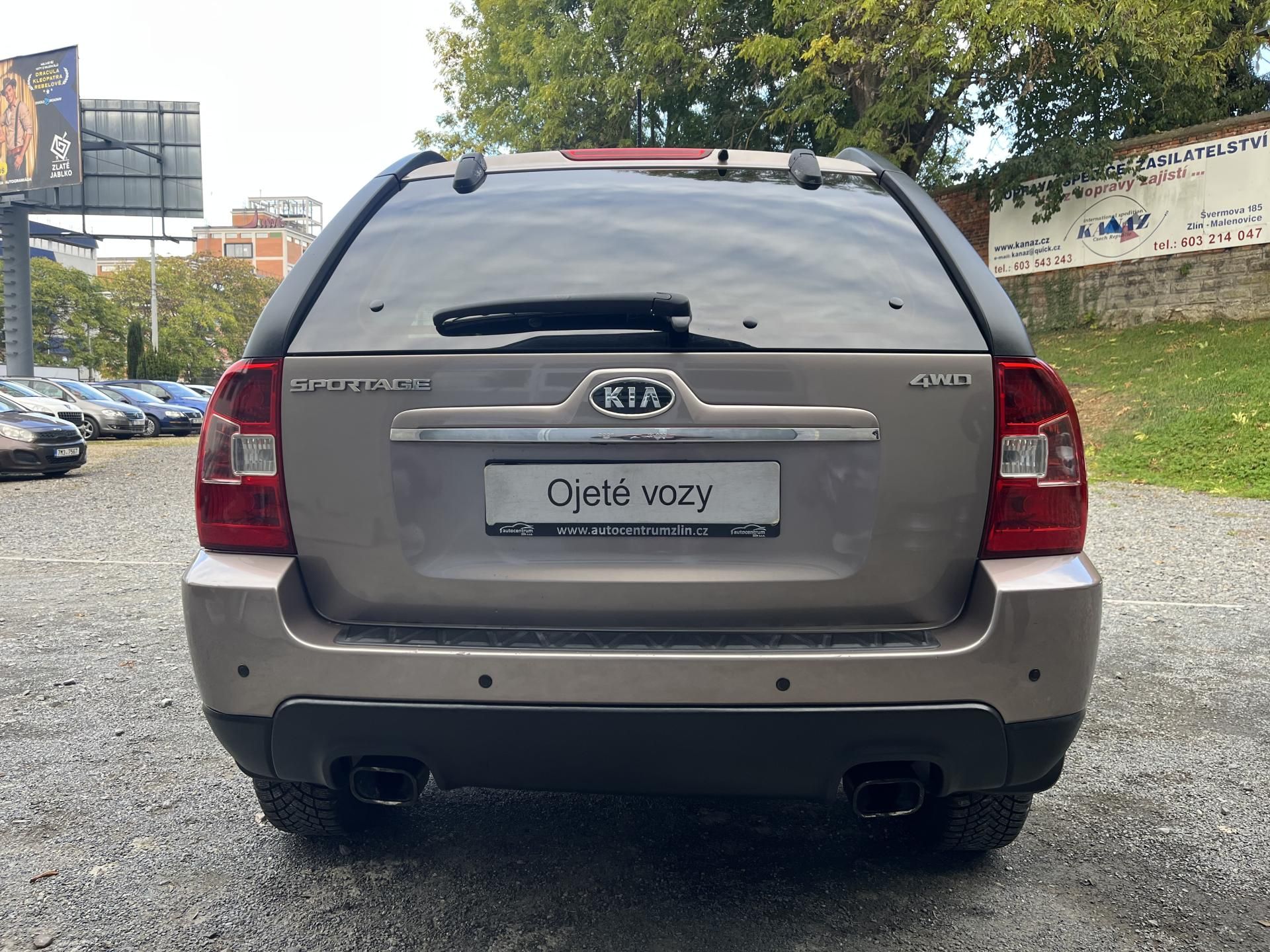 Kia Sportage, 2,0 CRDi 110 Kw 4X4 ACTIVE - fotka 6