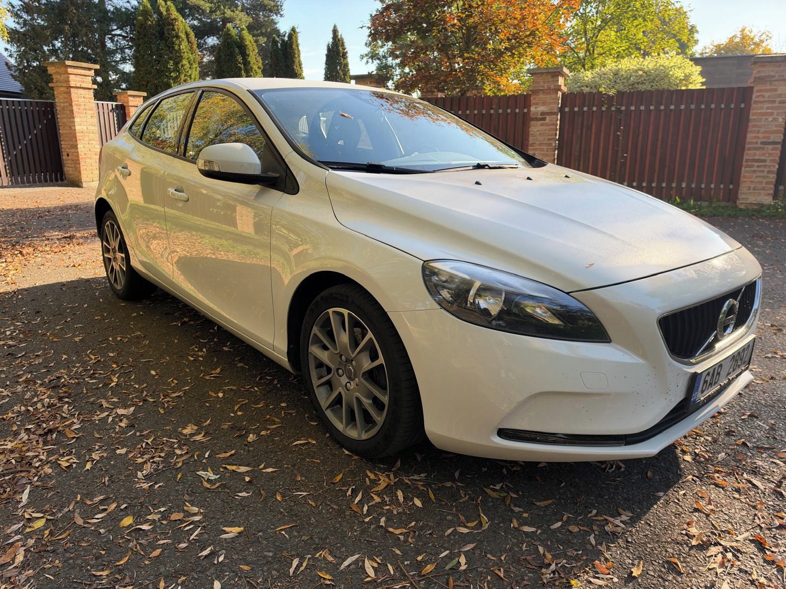Volvo V40, Kinetic,T2, TOP stav - fotka 2