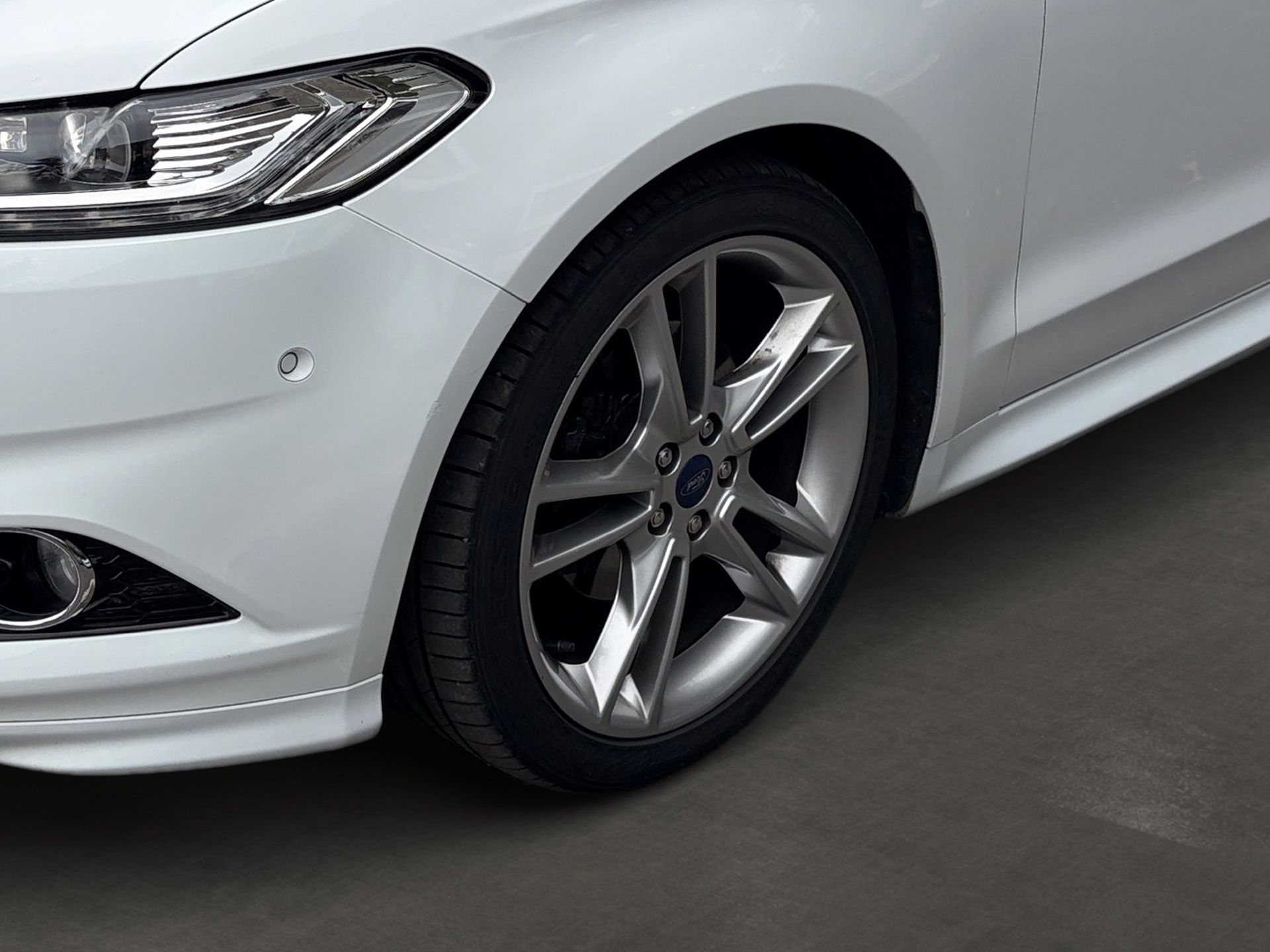 Ford Mondeo, ST Line top výbava - fotka 6