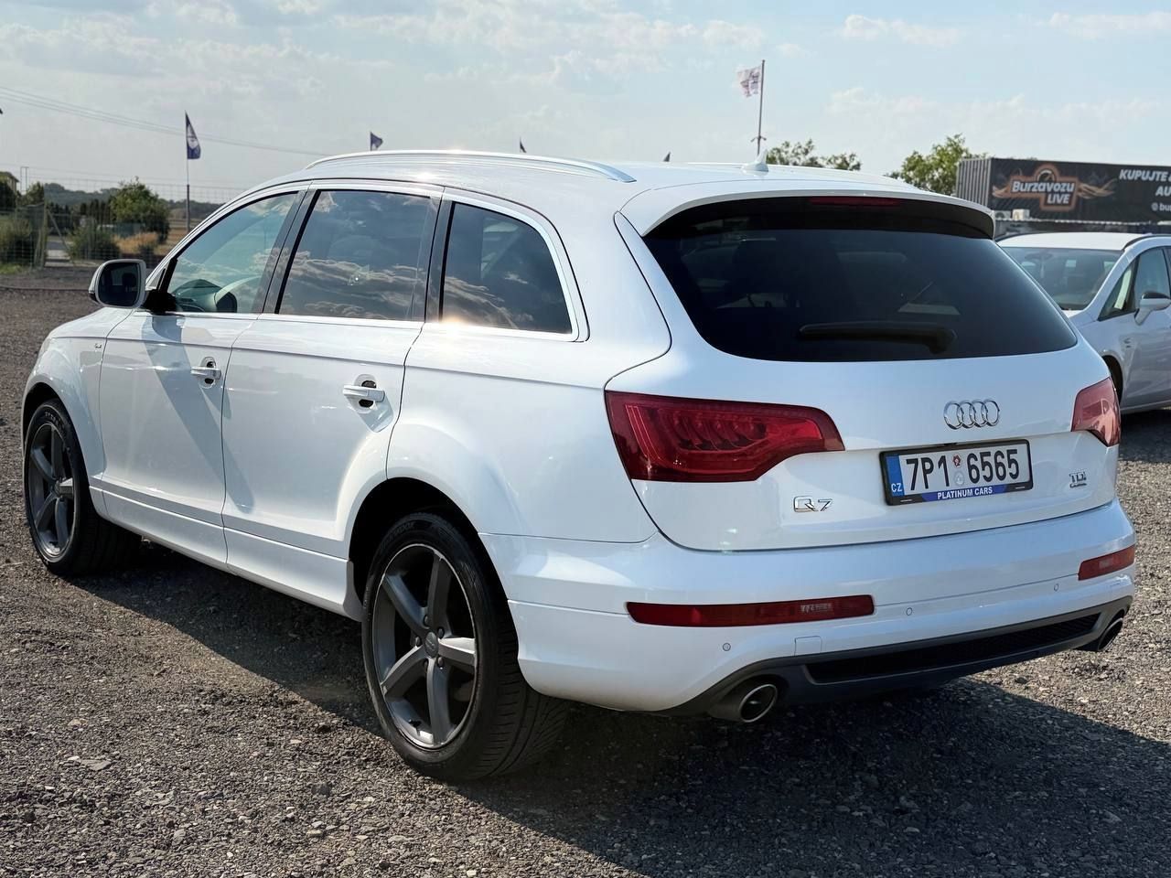 Audi Q7 - fotka 4