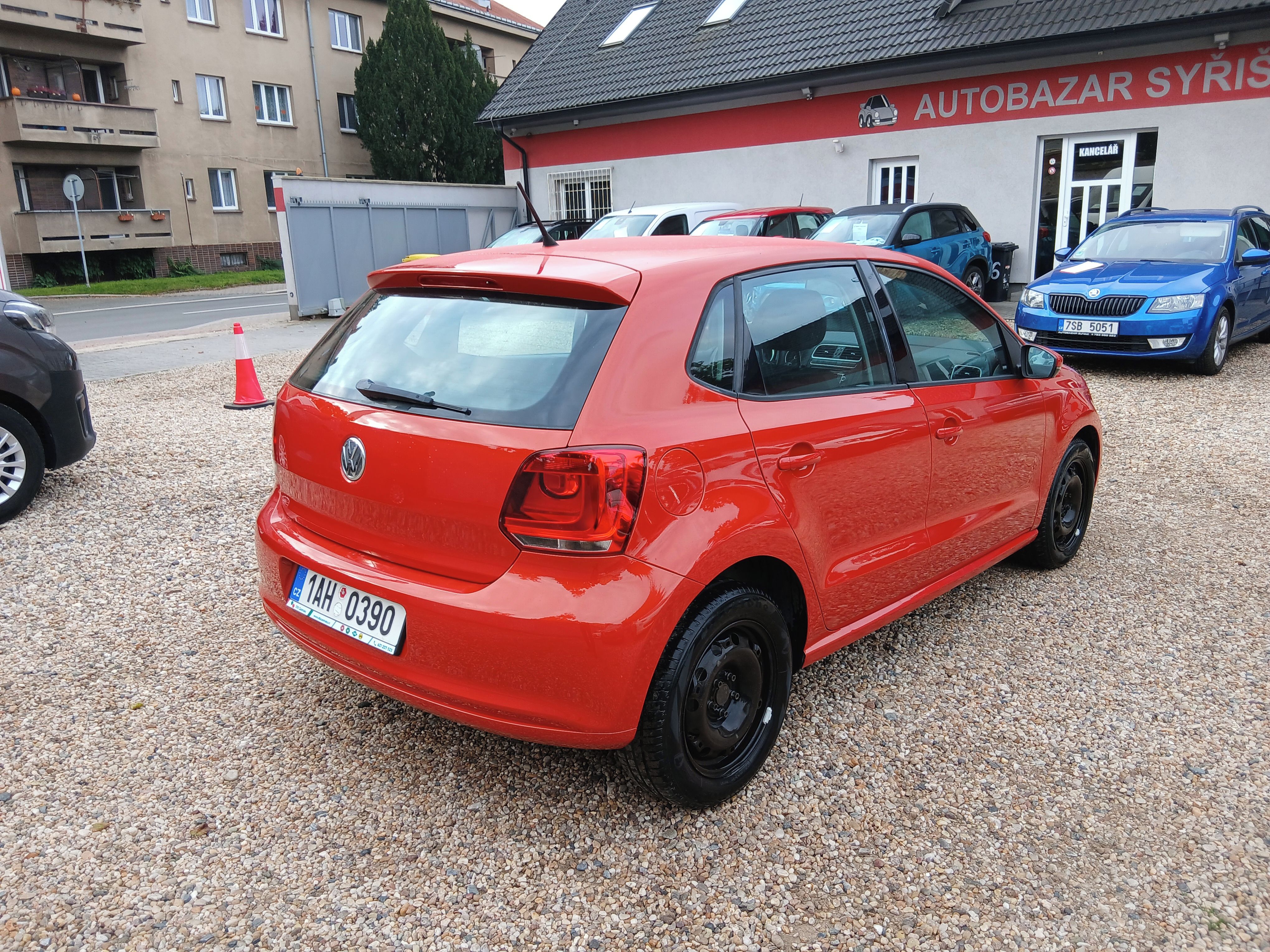 Volkswagen Polo, 1.2i 12V 51KW Nové v ČR, Klima - fotka 5