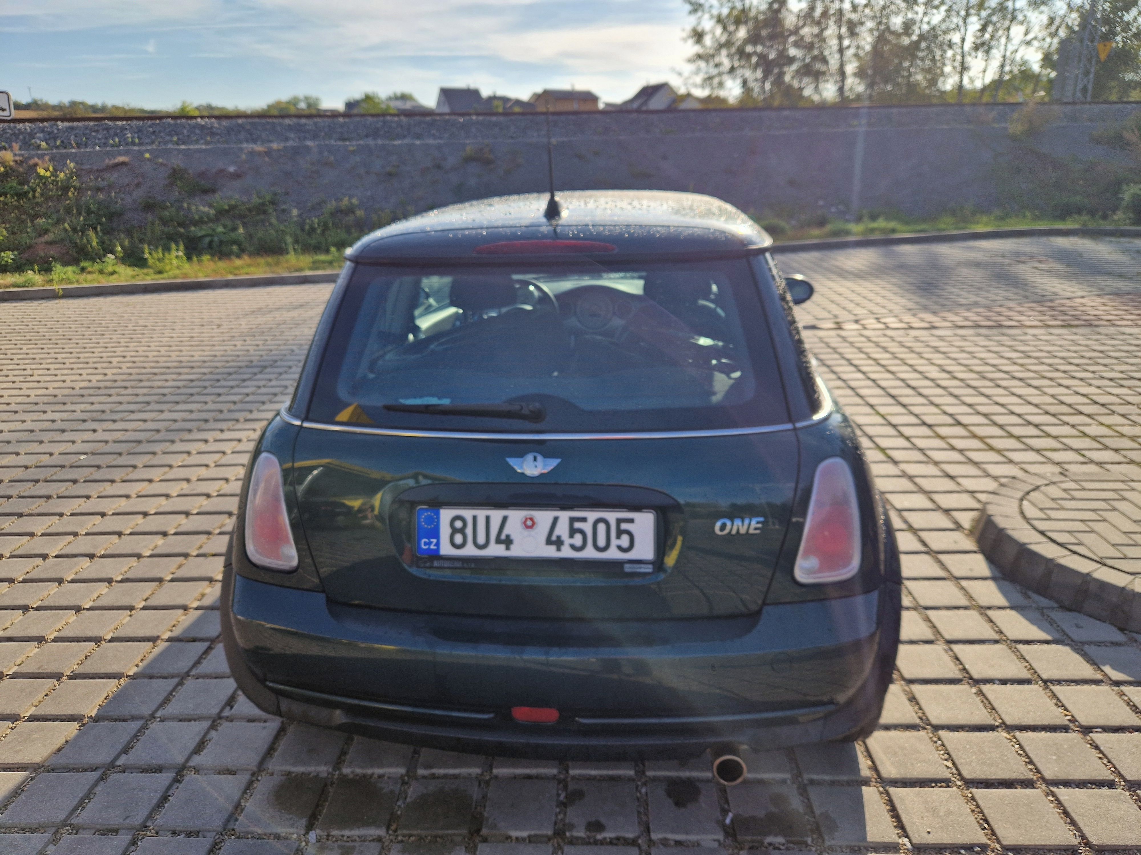 Mini One, MINI One 1.6 Benzín - fotka 3