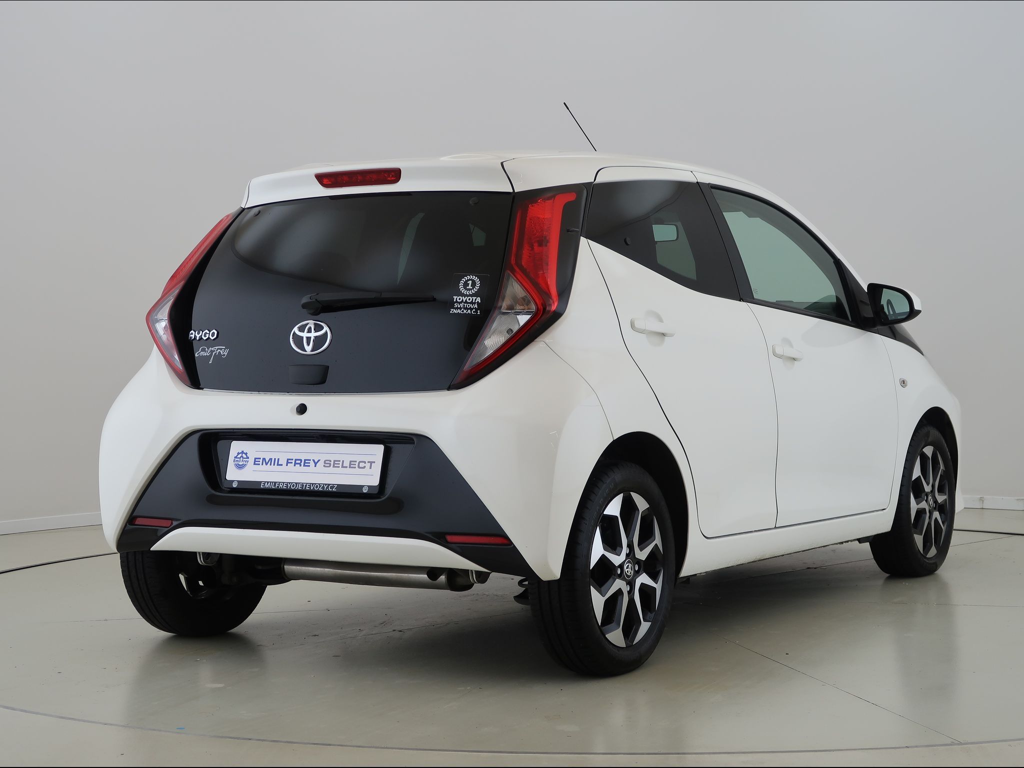 Toyota Aygo, 1.0i,53KW,Automat,CZ,1Maj - fotka 5