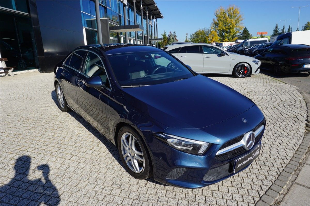 Mercedes-Benz Třídy A, 1,3 A 180 sedan,CZ původ,1.maj